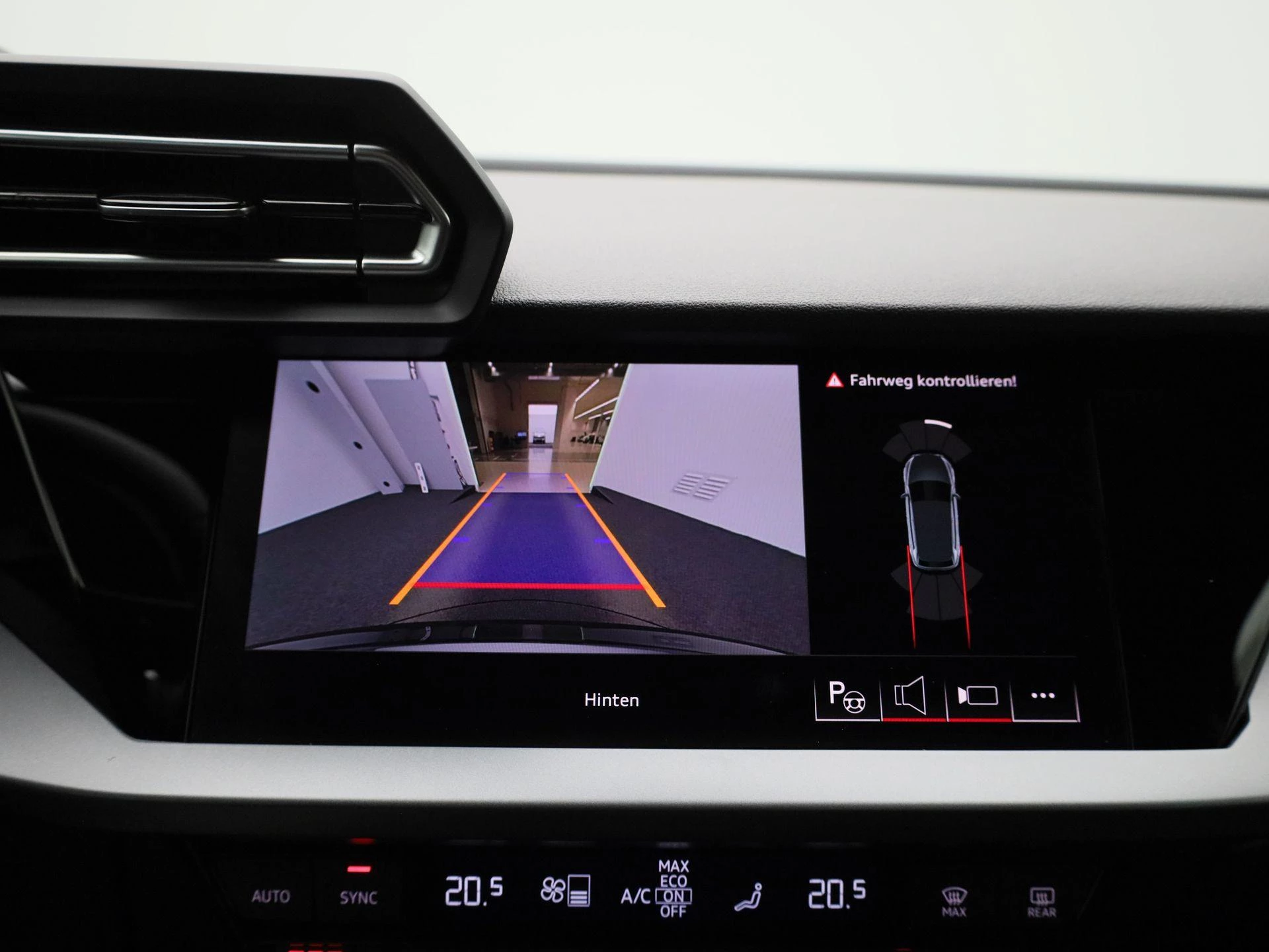 Audi-A3-image-23
