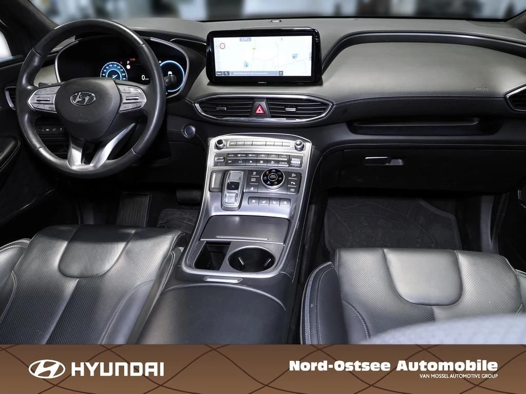 Hyundai Santa Fe 2.2 CRDi SIGNATURE 4WD 5-SITZER PANO