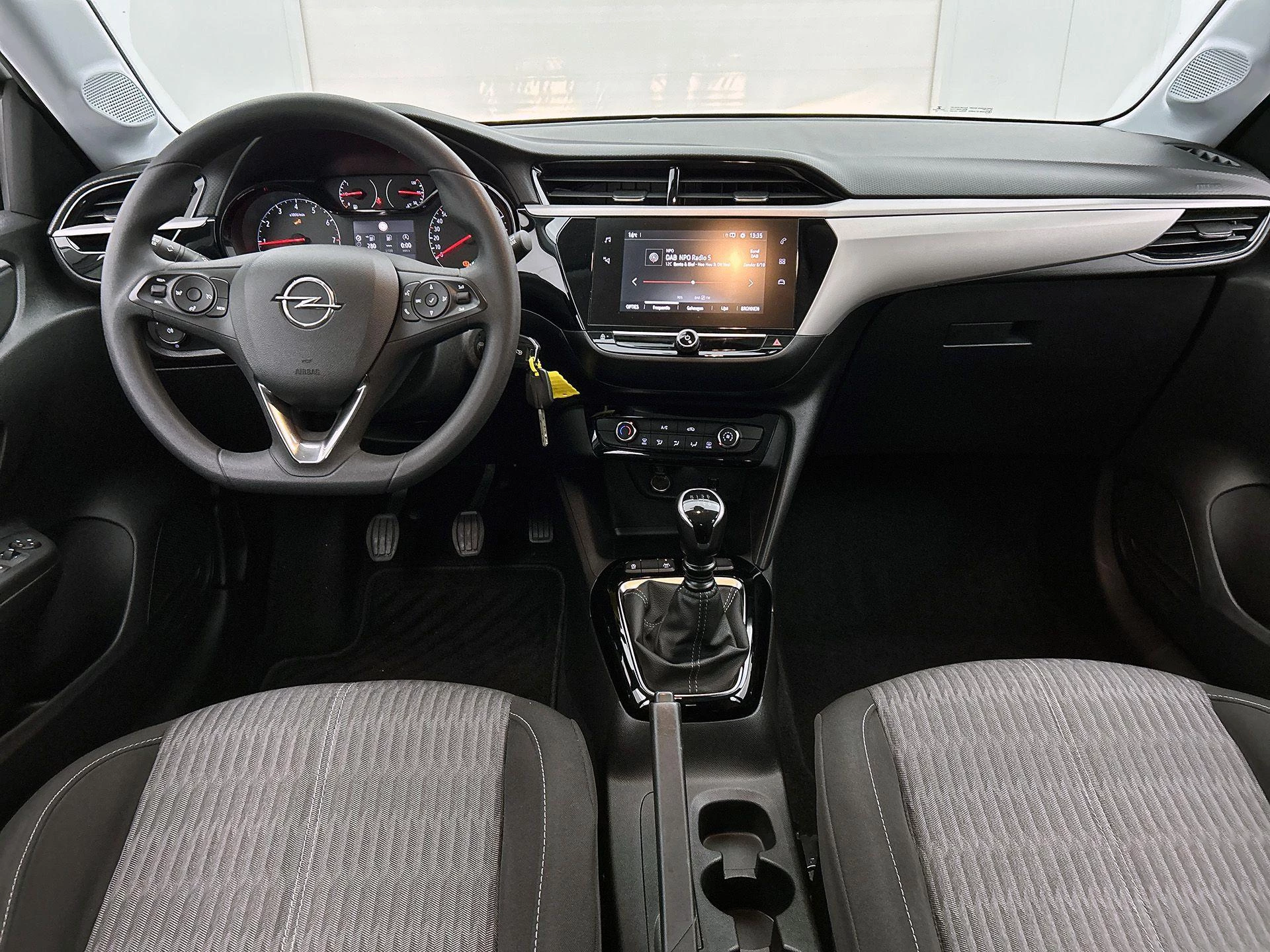 Opel-Corsa-image-21