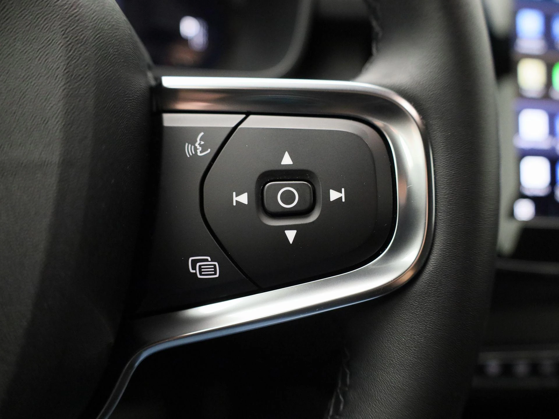 Volvo XC40 Recharge Core
