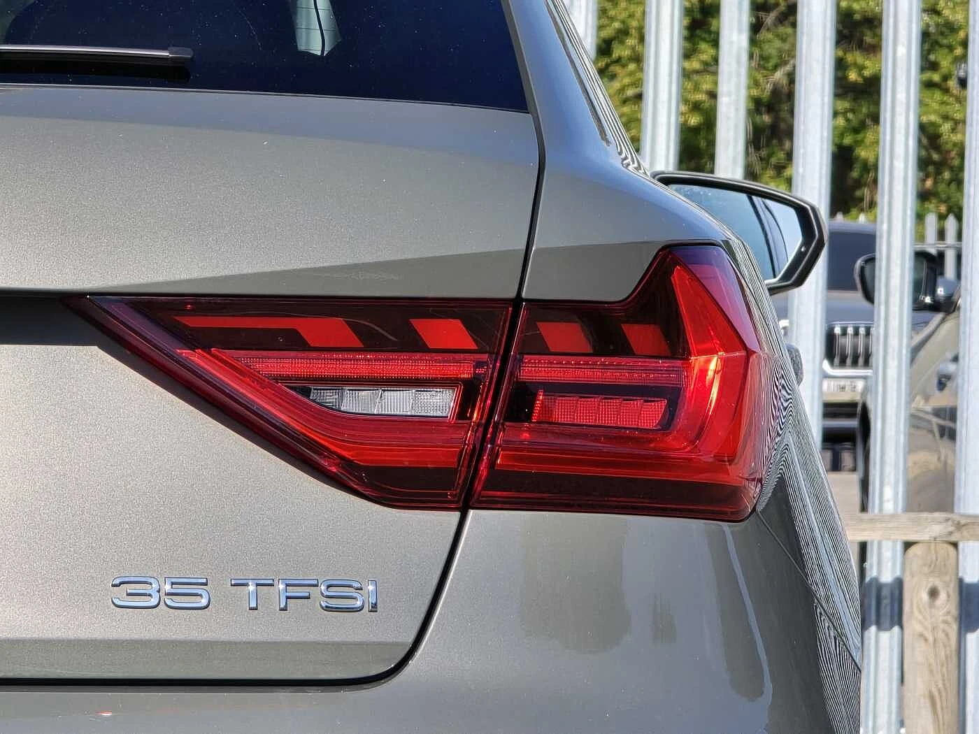 Audi-A1 Sportback-image-30