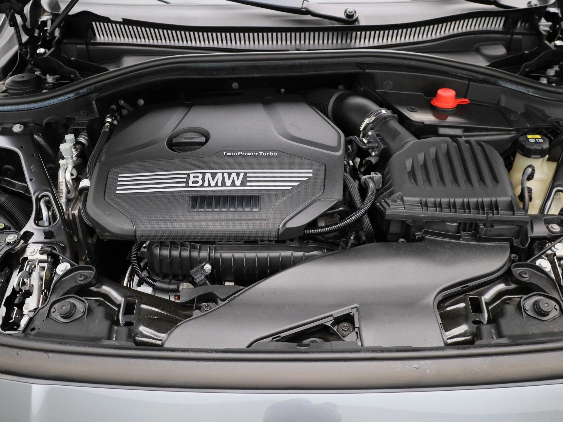 BMW Série 1 Hatch 118iA (100 kW)