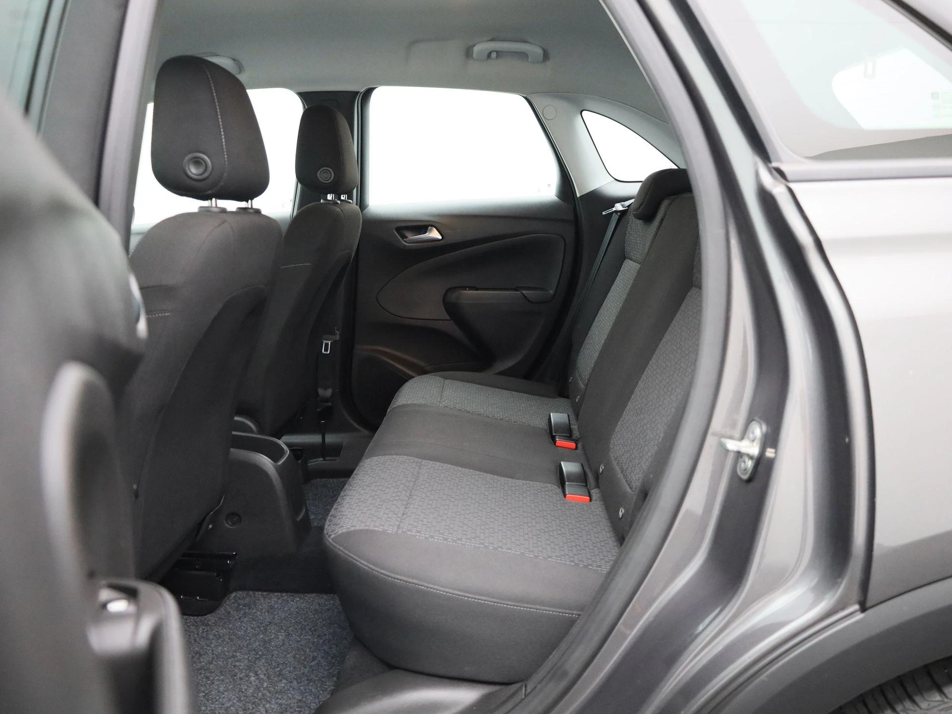 Opel-Crossland X-image-13