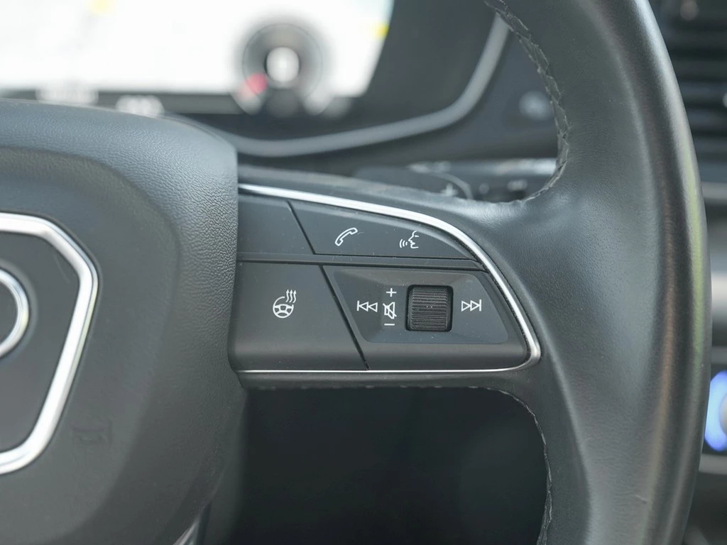 Audi Q5 40 TDI quattro S line Navi Matrix Kamera 21"
