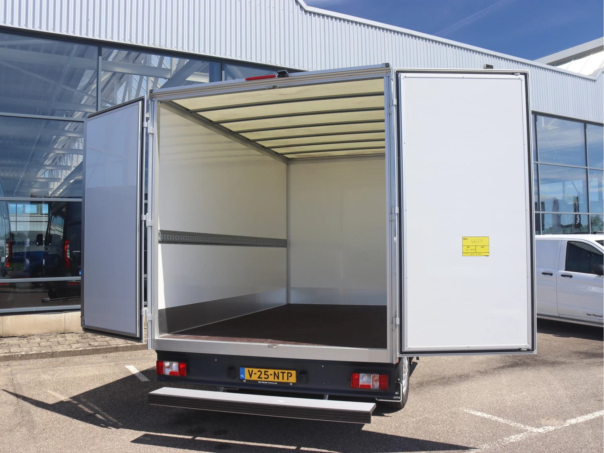 Maxus eDeliver9 L3 Business DEAL 65 kWh