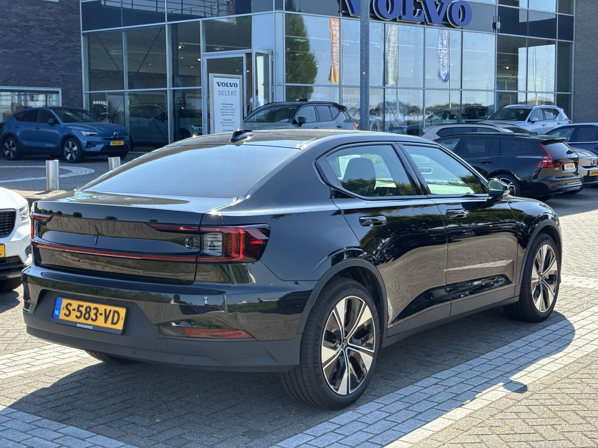 Polestar-2-image-5