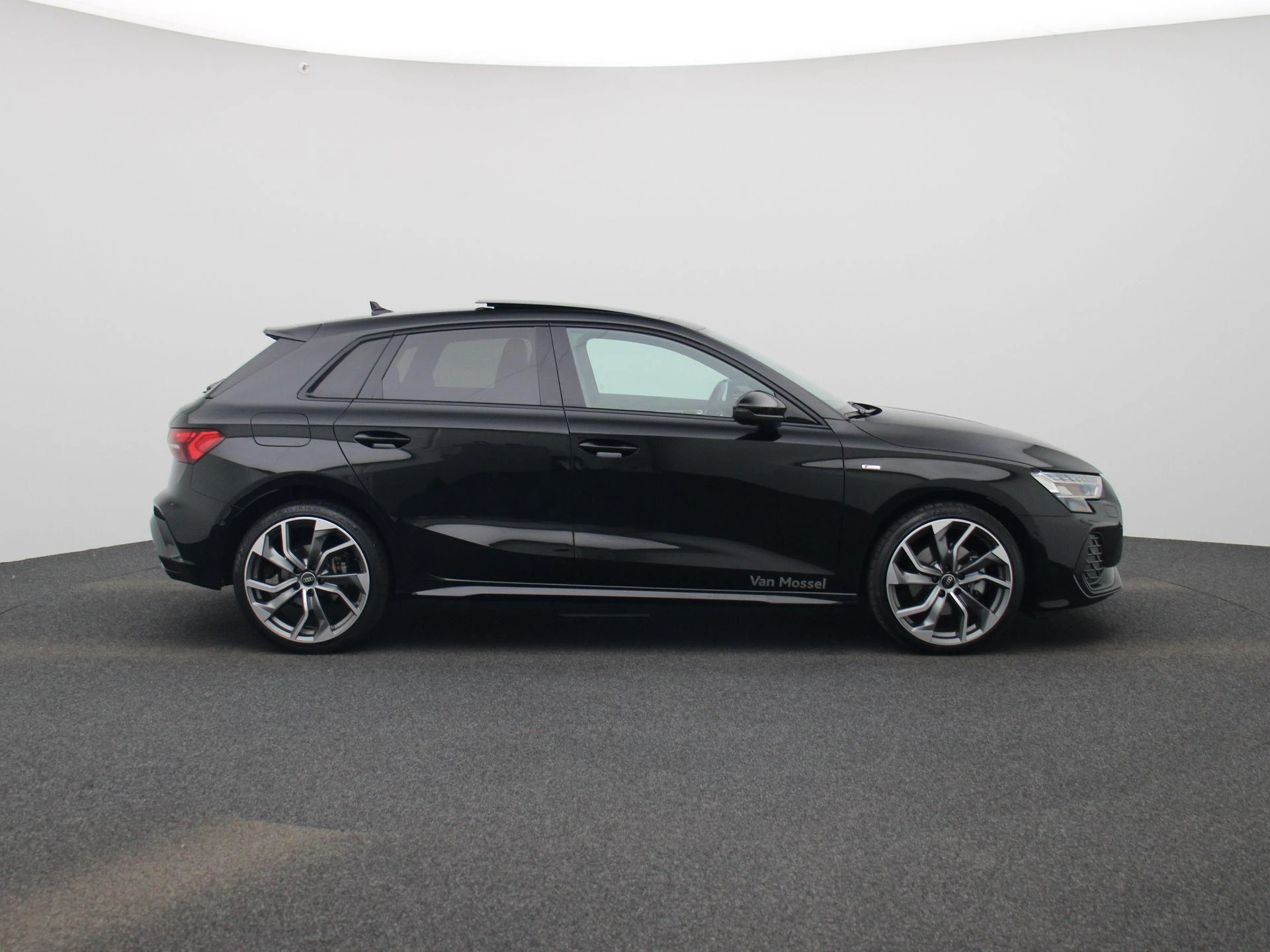 Audi-A3-image-5