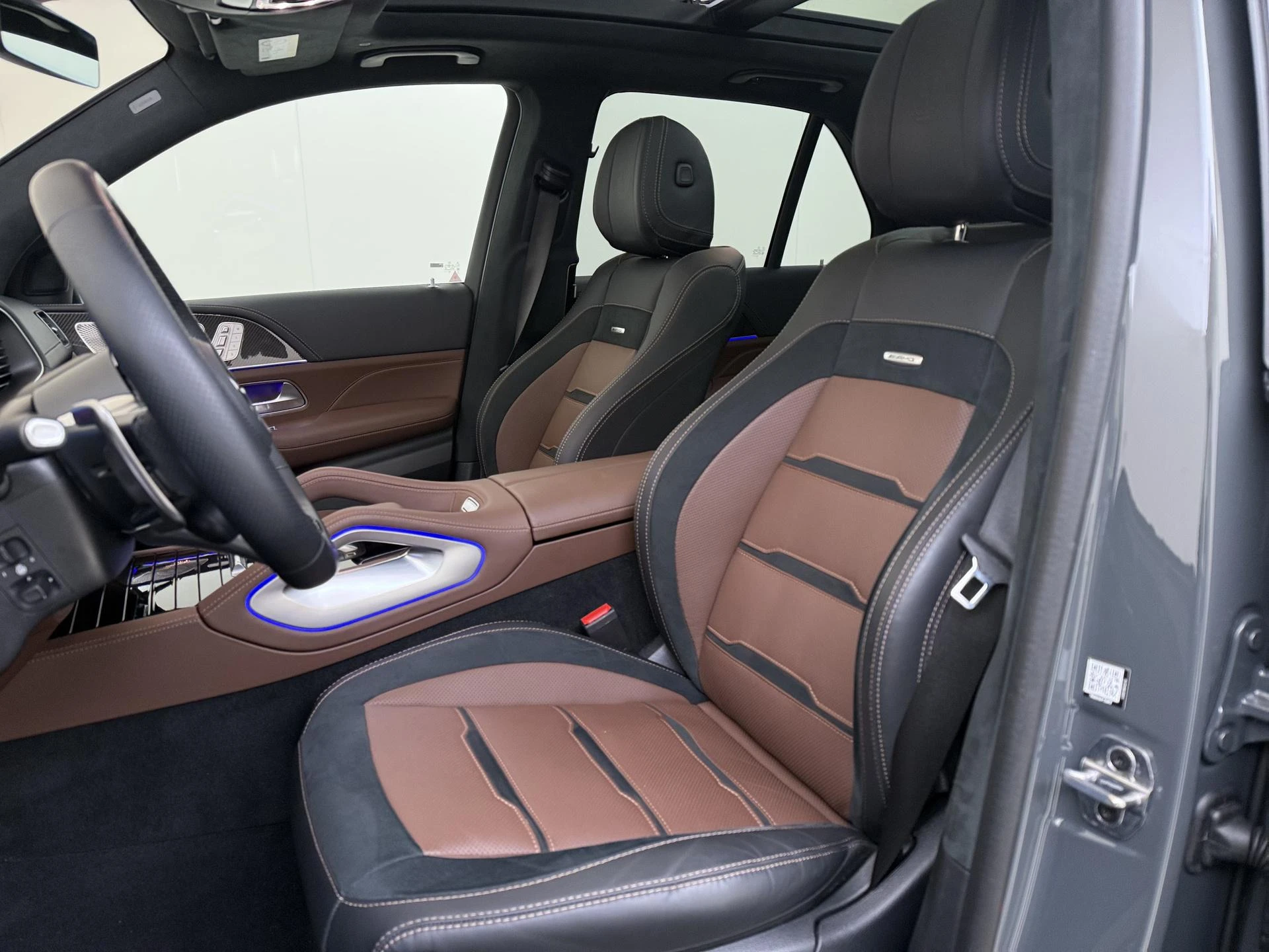 Mercedes-Benz-GLE-image-3