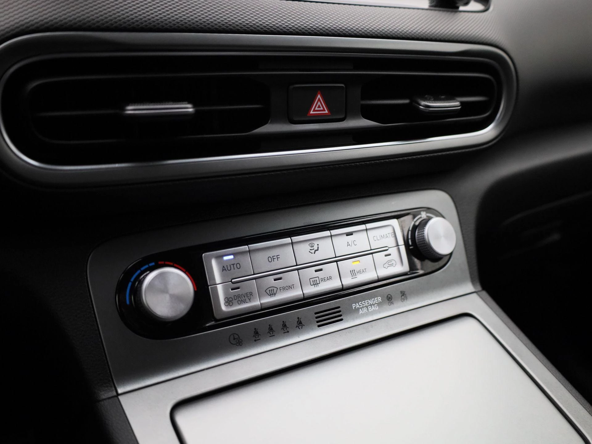 Hyundai-Kona-image-19