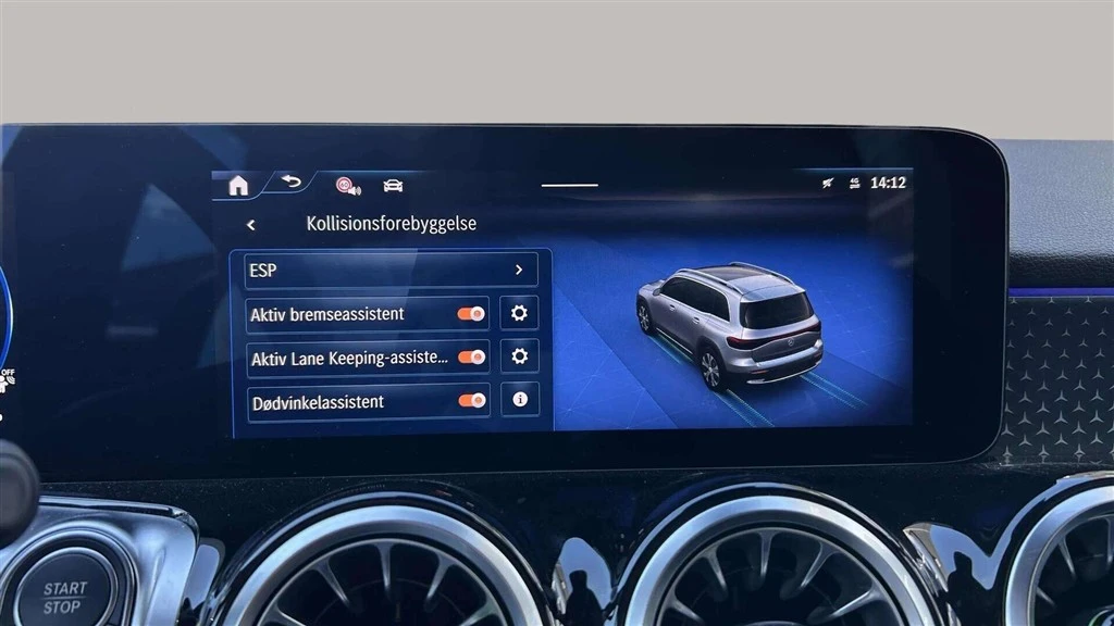 Mercedes-Benz-EQB-image-16