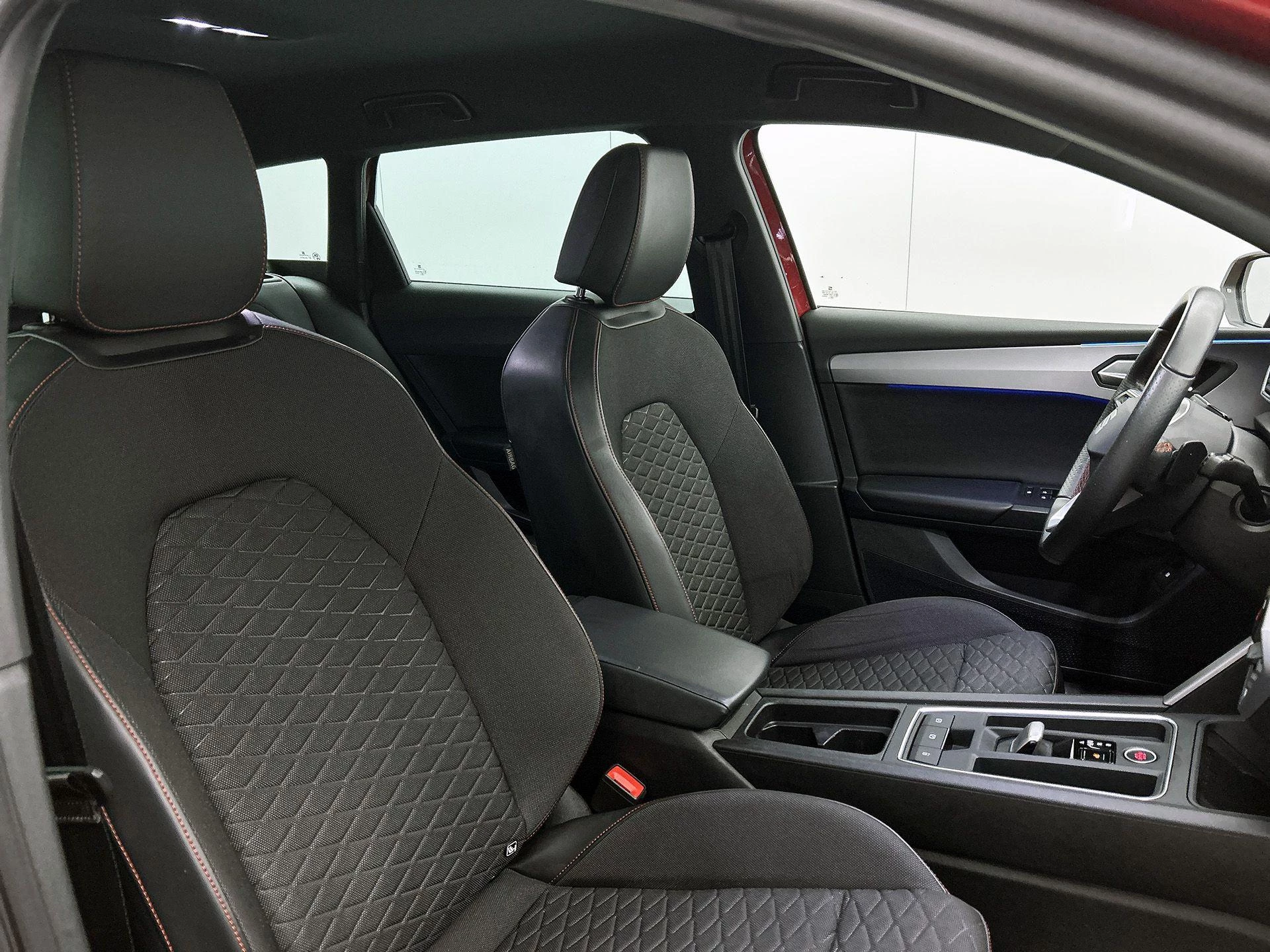 SEAT-Leon-image-31