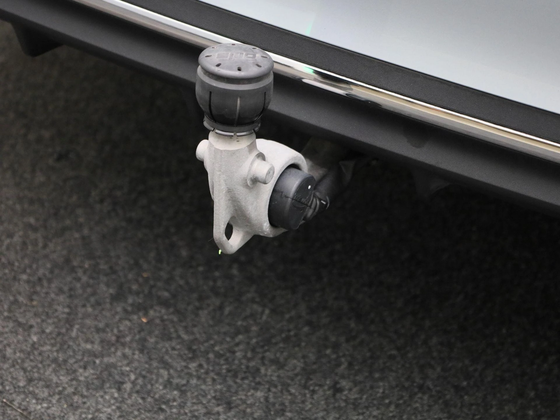 Mercedes-Benz-C-Klasse-image-45