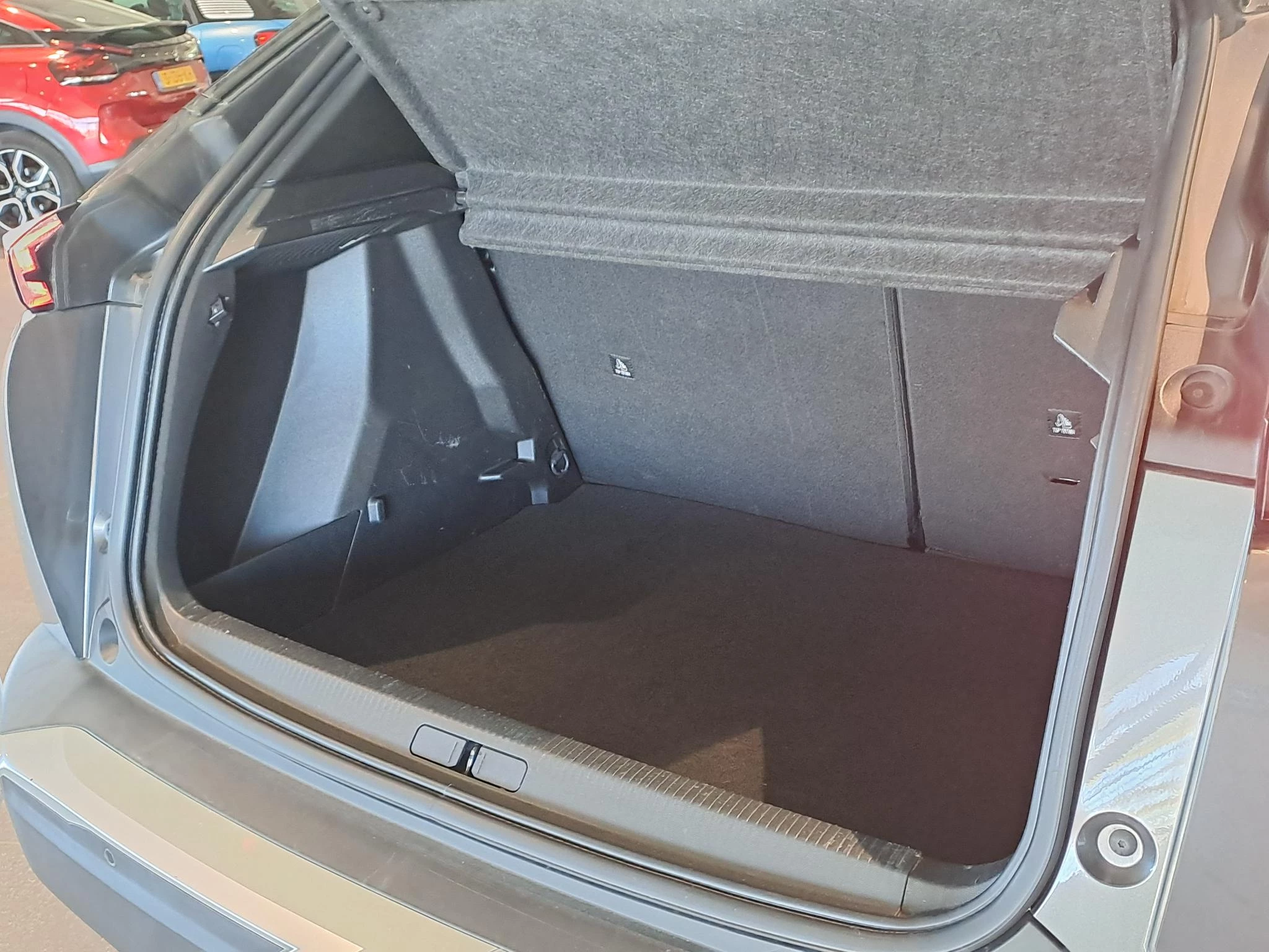 Peugeot-2008-image-16