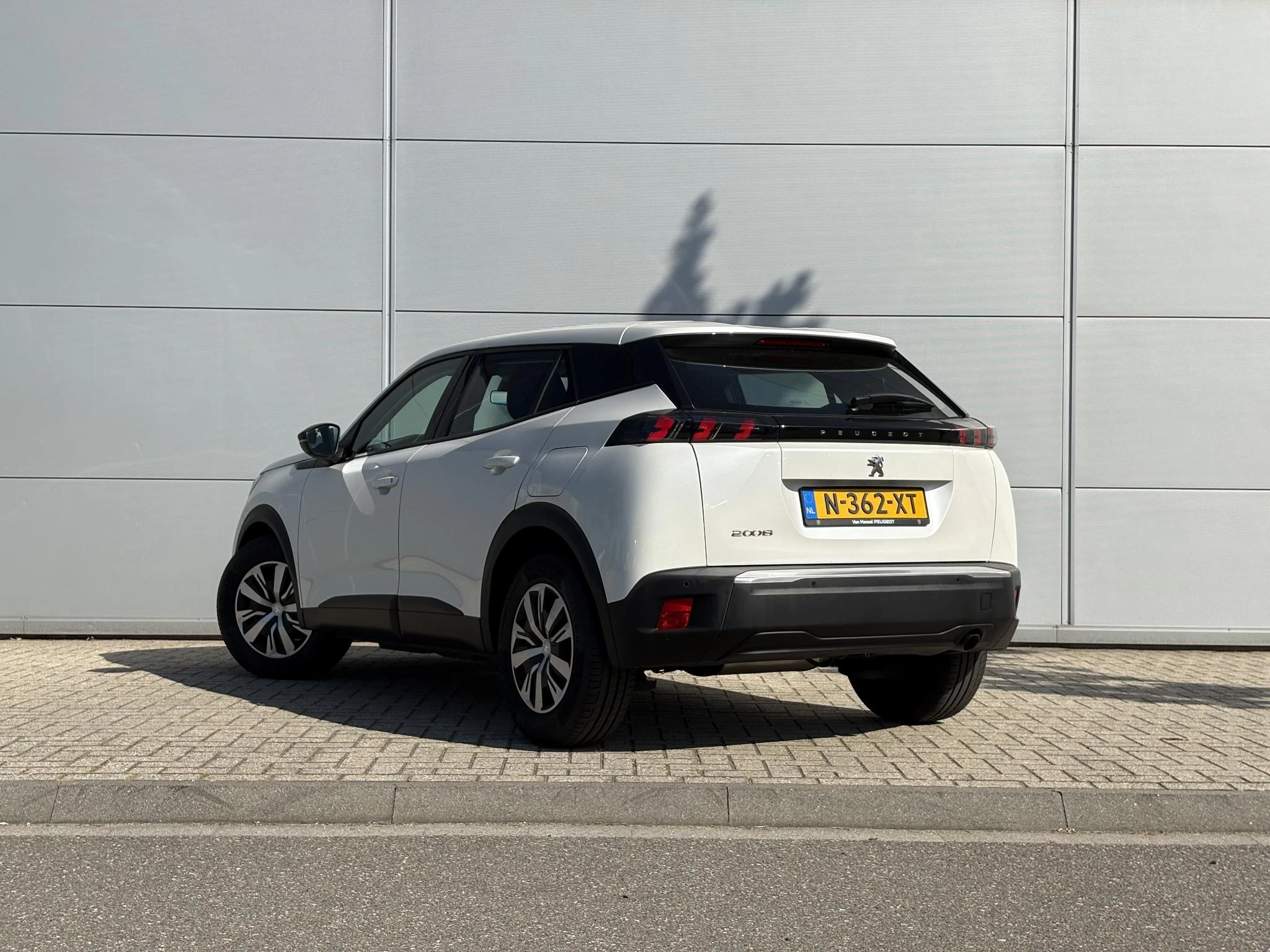 Peugeot-2008-image-3
