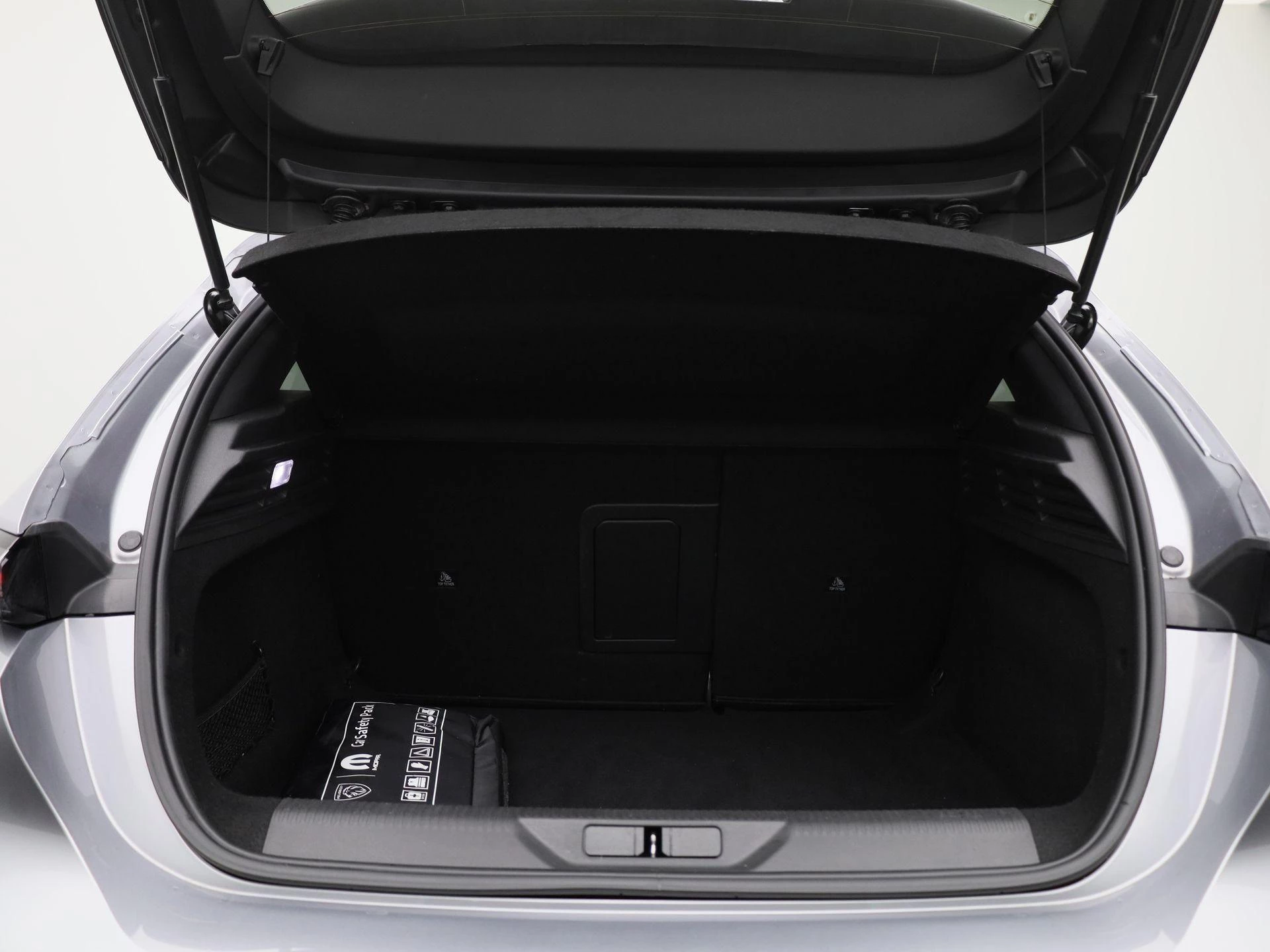 Peugeot-308-image-13