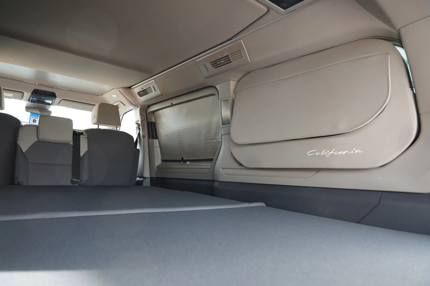 Volkswagen-California-image-48
