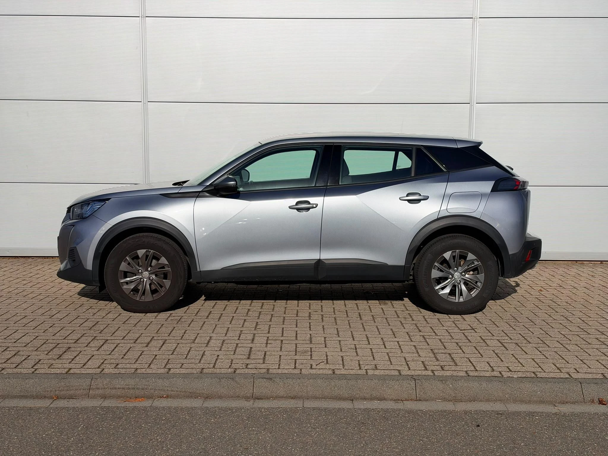 Peugeot-2008-image-2