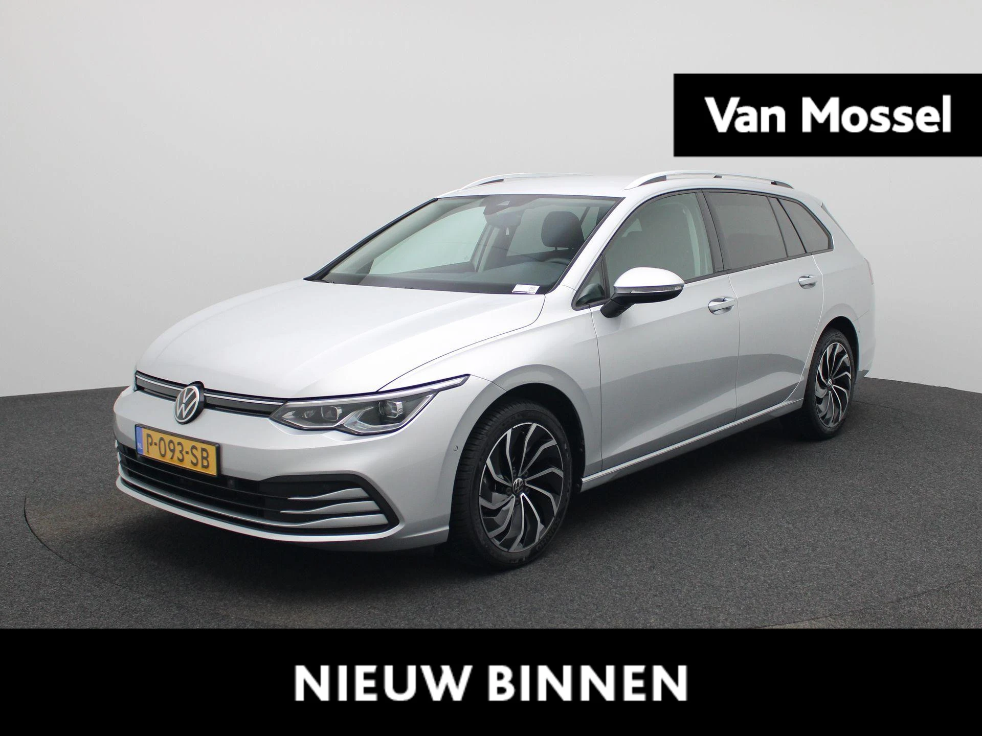 Volkswagen-Golf-image-0