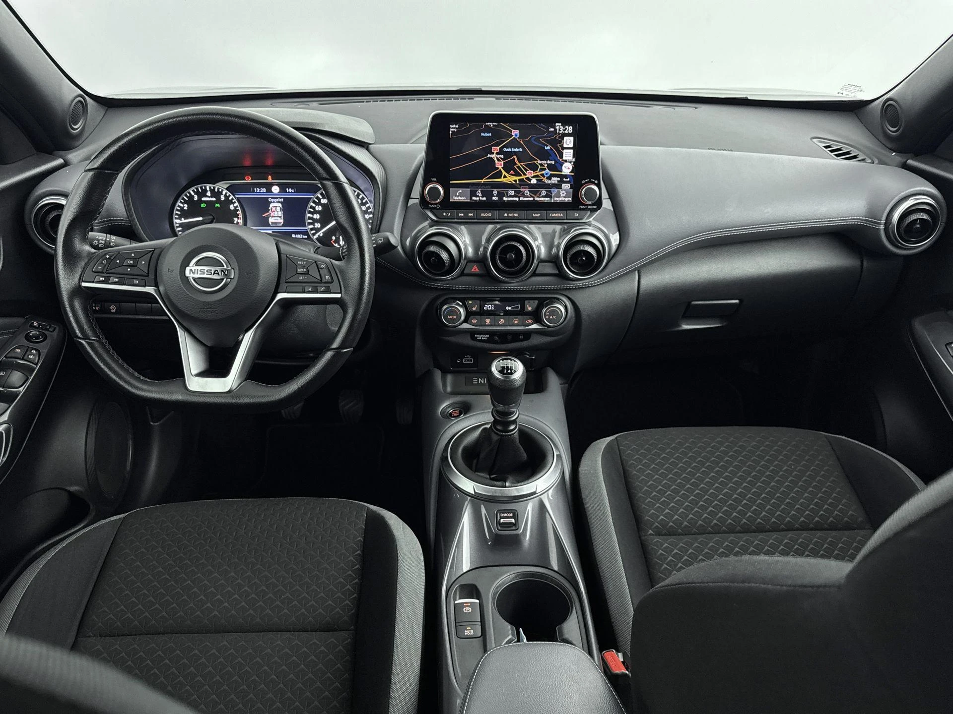 Nissan-Juke-image-16