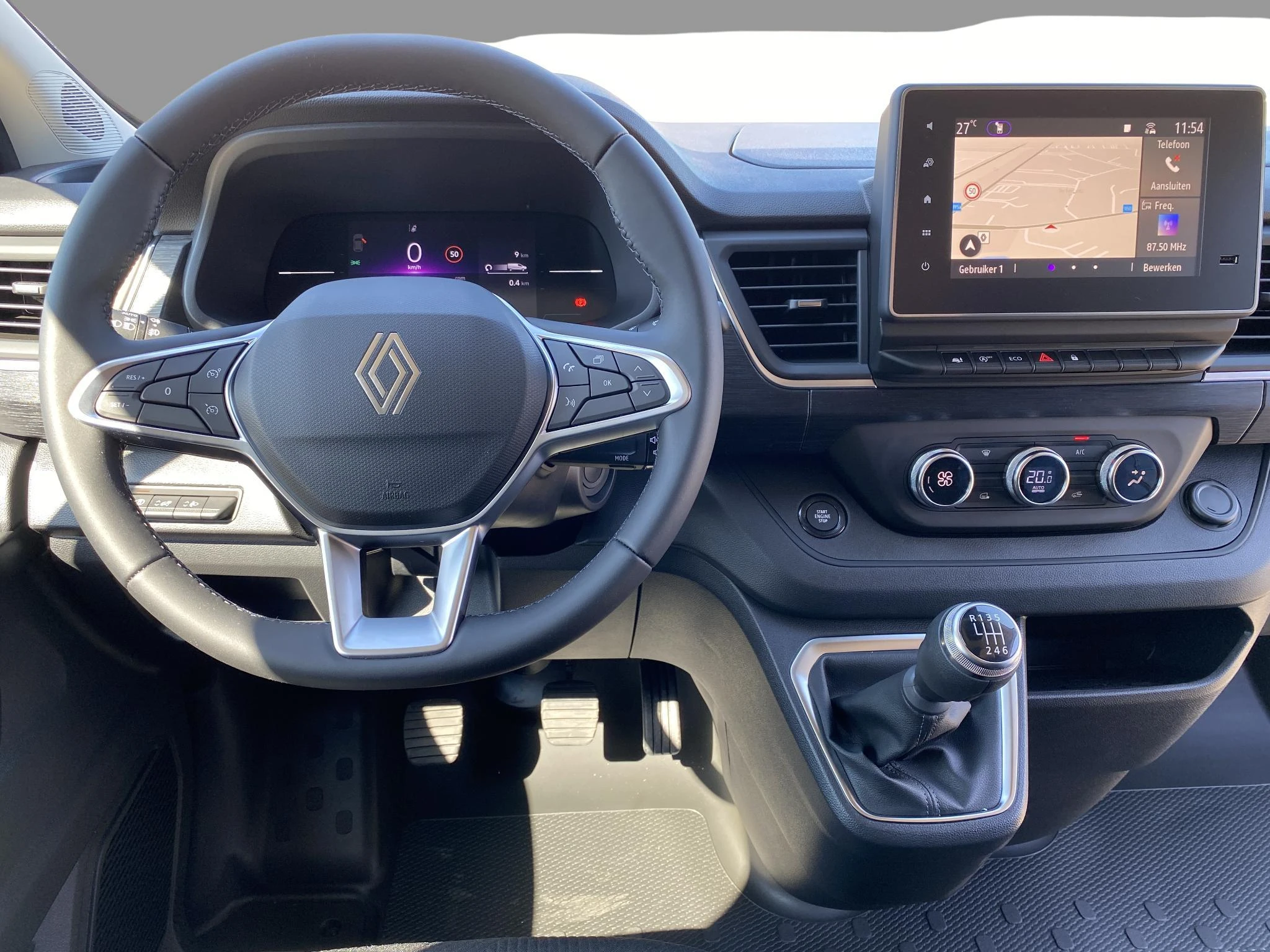 Renault-Trafic-image-10