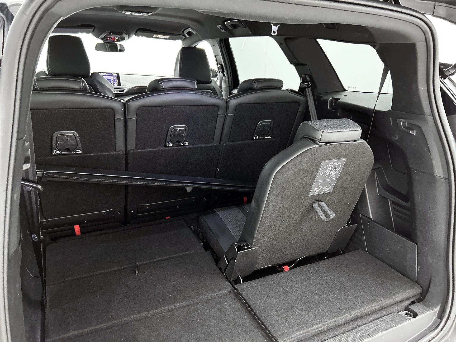Peugeot-5008-image-13