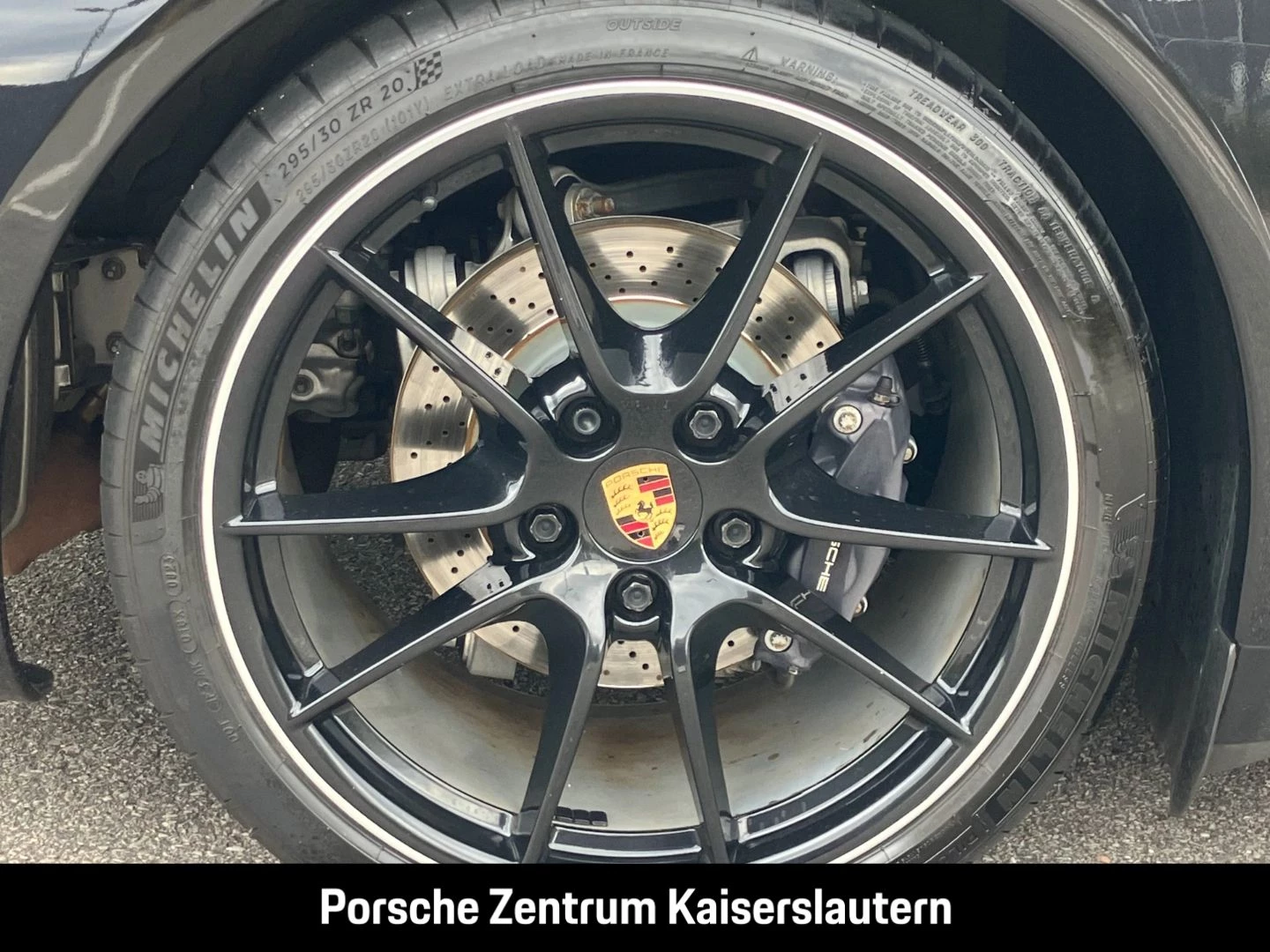 Porsche 911 991 Carrera Cabriolet Sportabgas PASM BOSE carrera