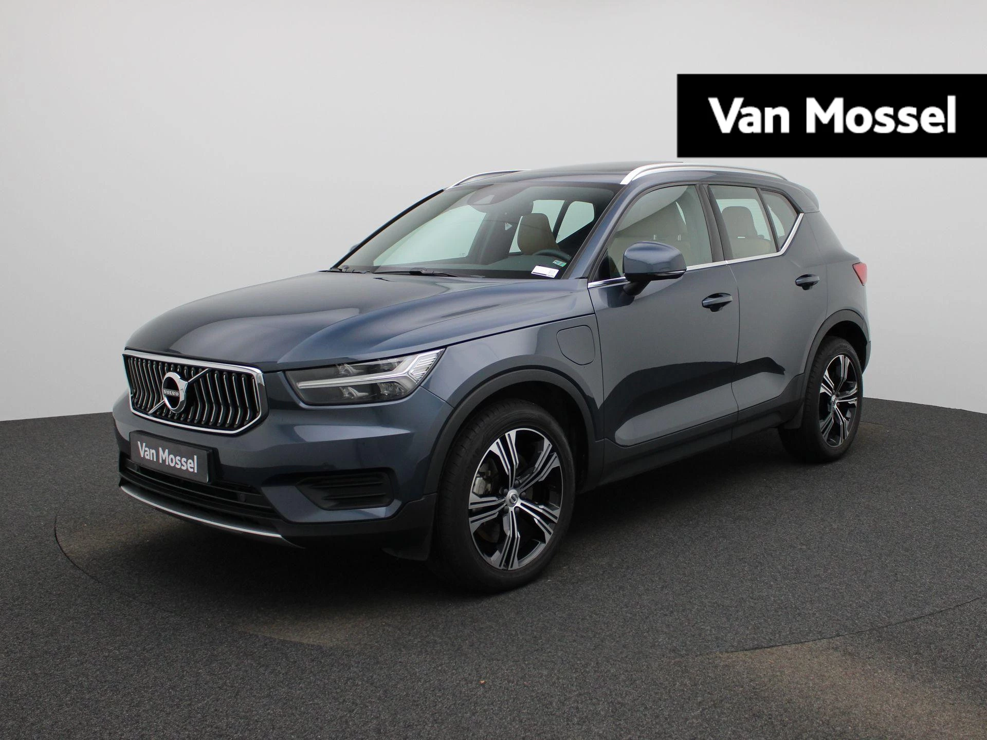 Volvo-XC40-image-0