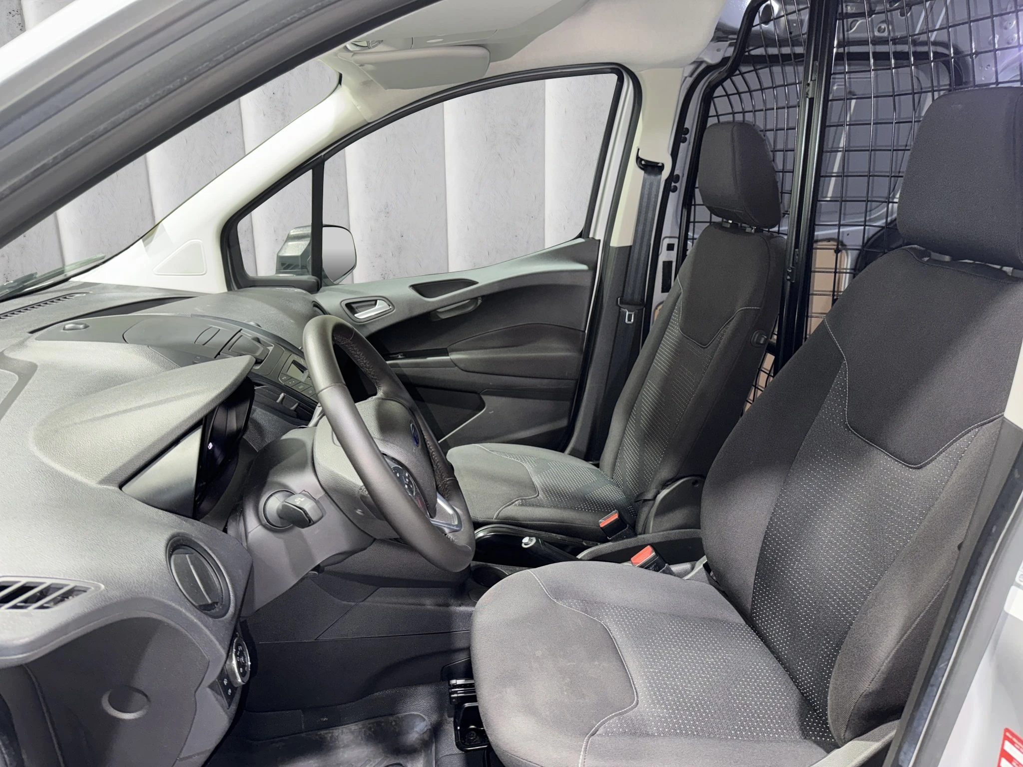 Ford Transit Courier 1.5 TDCi Trend | Klima | DAB | BT