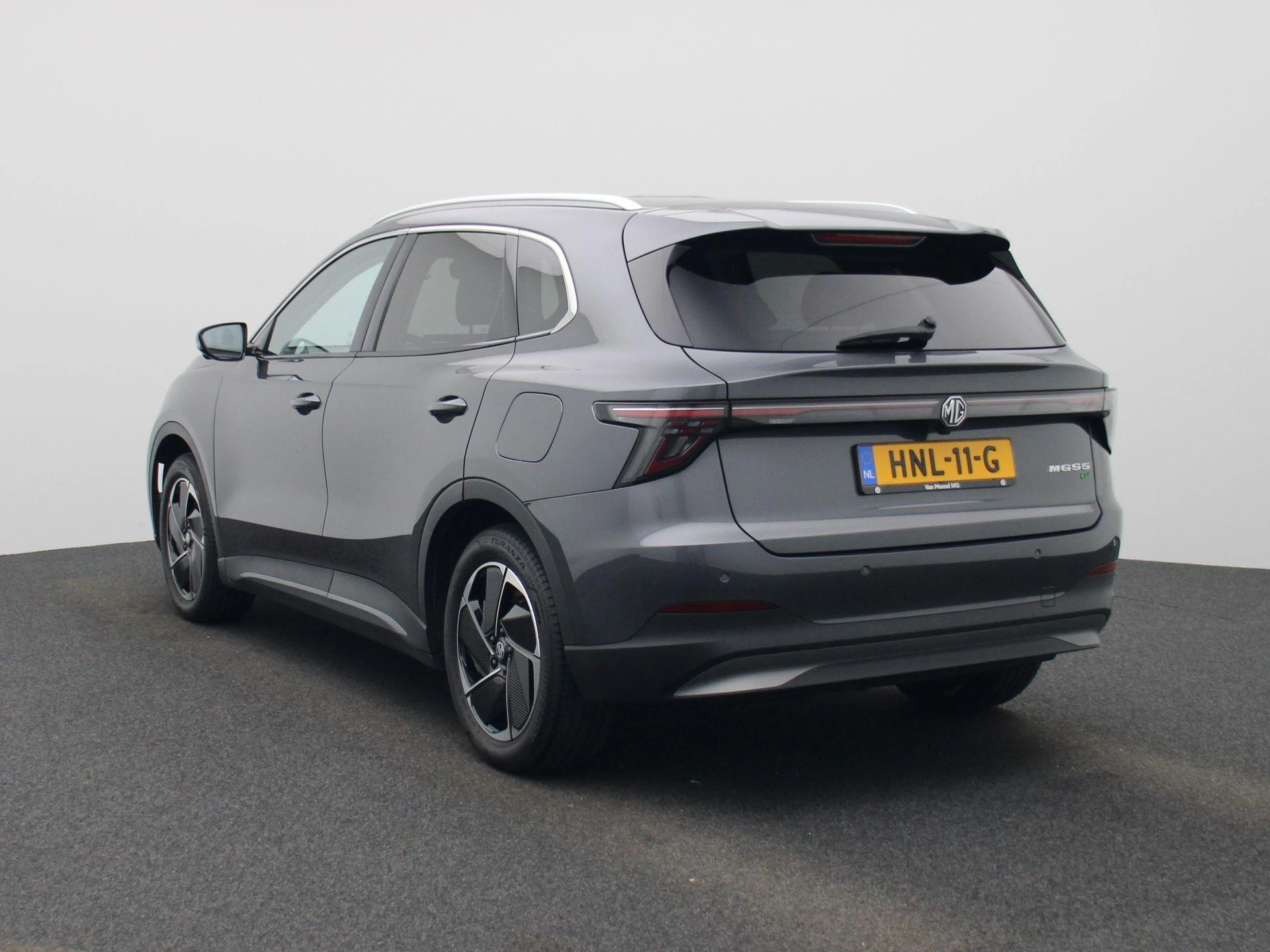 MG-MGS5 EV-image-2