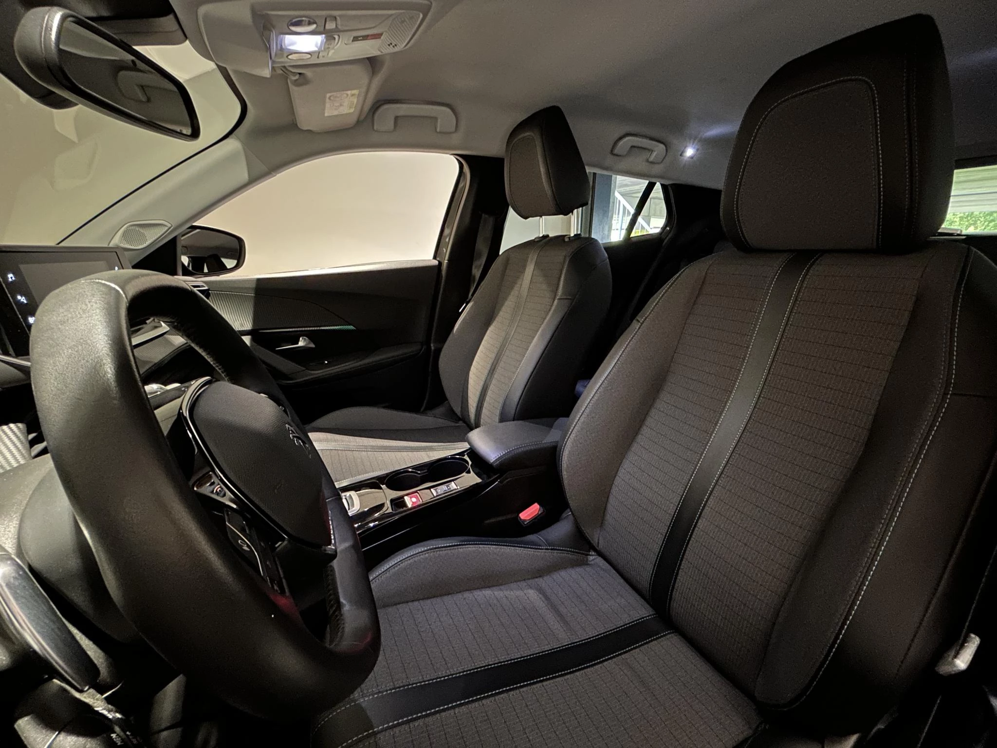 Peugeot 2008 1.2 PureTech Allure Pack