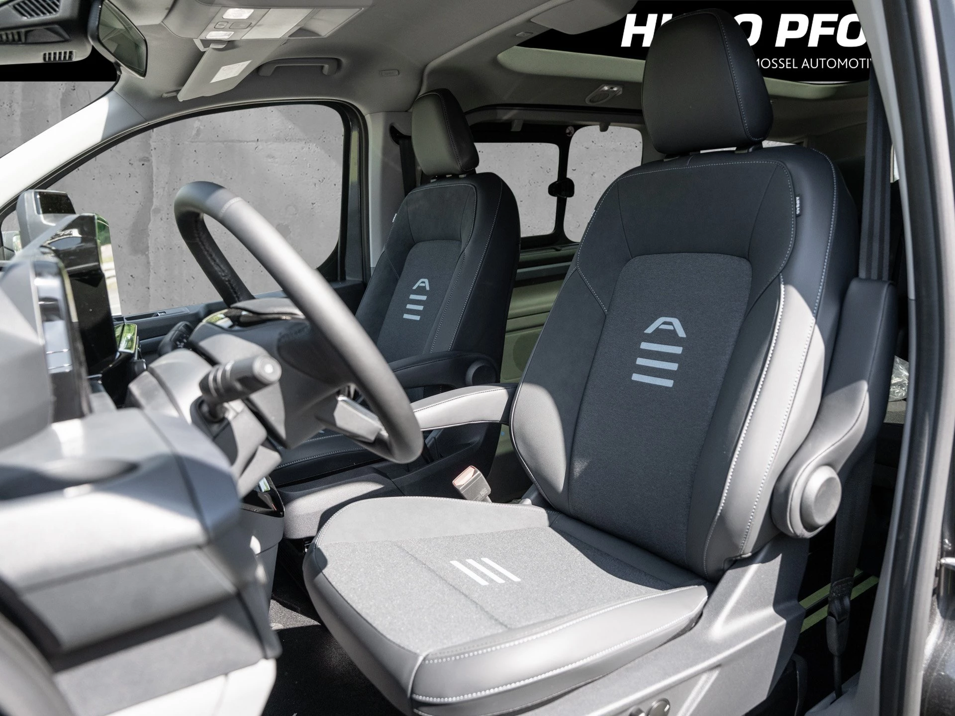 Ford Tourneo Custom Active 2.0 EcoBlue 125kW 320 L1 Auto Van. 5-türig