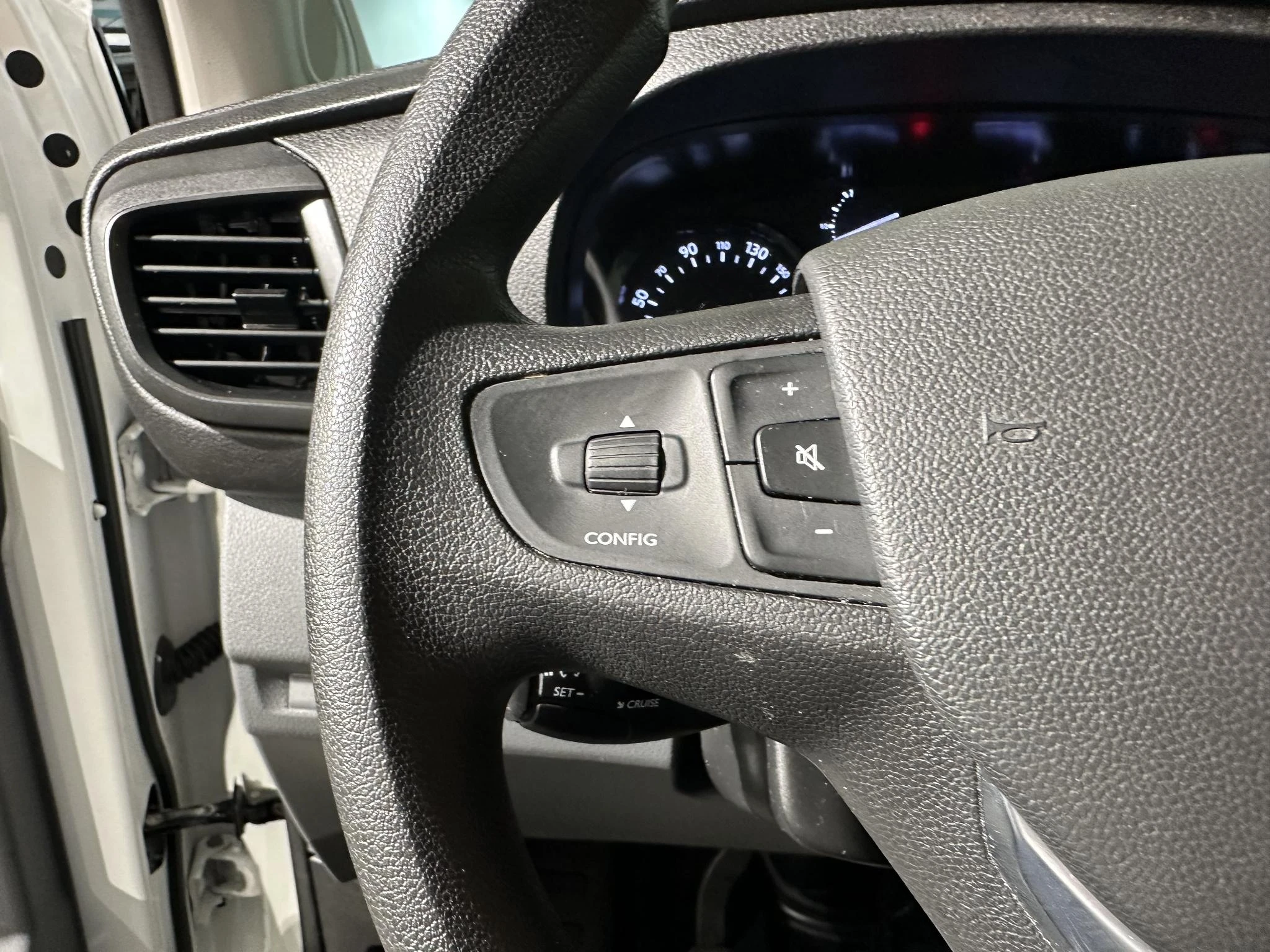 Citroën-Jumpy-image-16