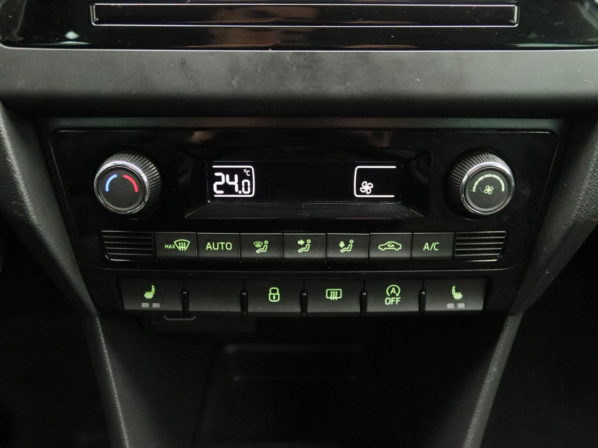 Škoda Rapid Spaceback 1.0 TSI Greentech Clever