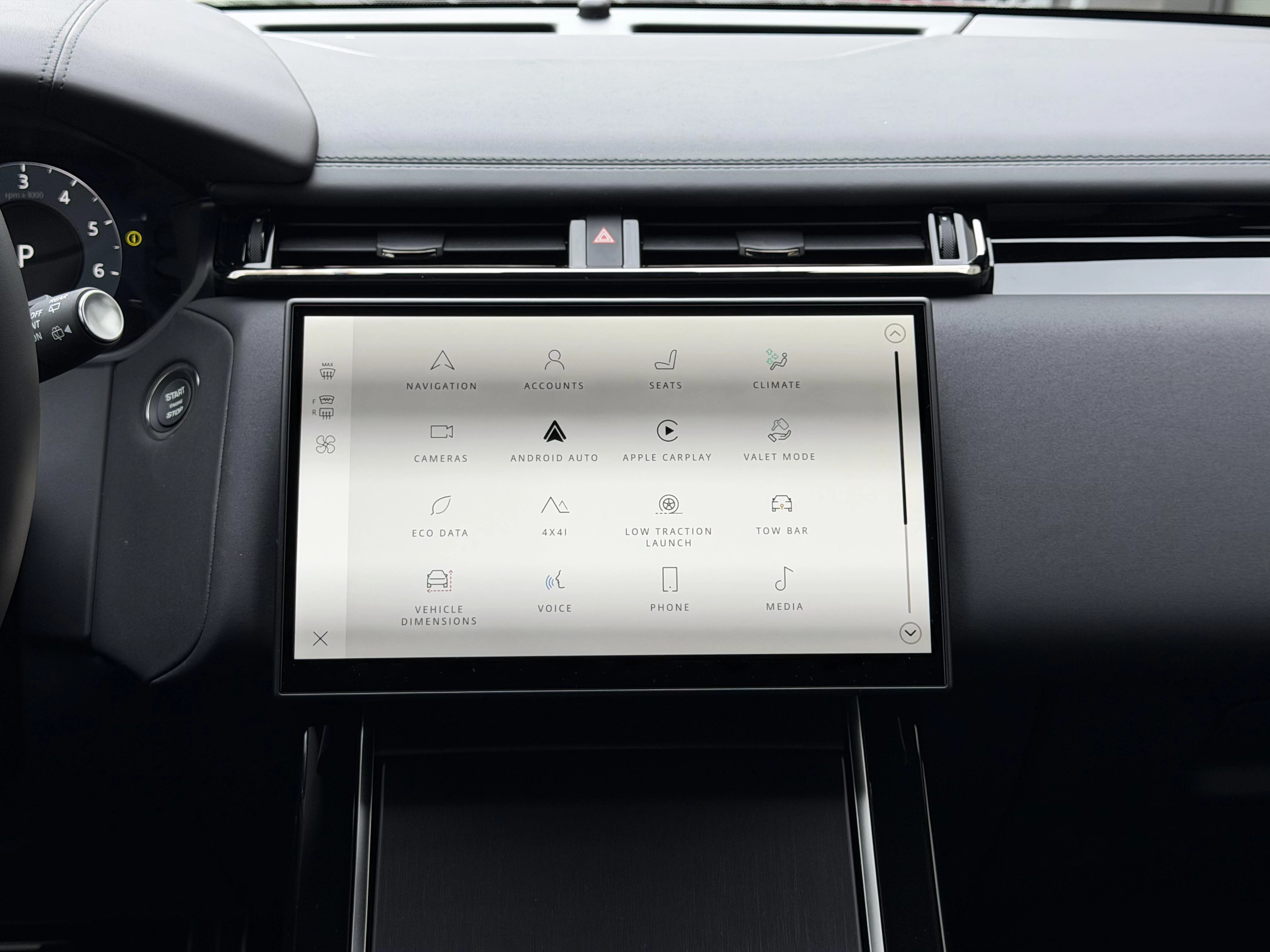 Land Rover Range Rover Velar P400e Dynamic SE AWD Auto. 26.5MY