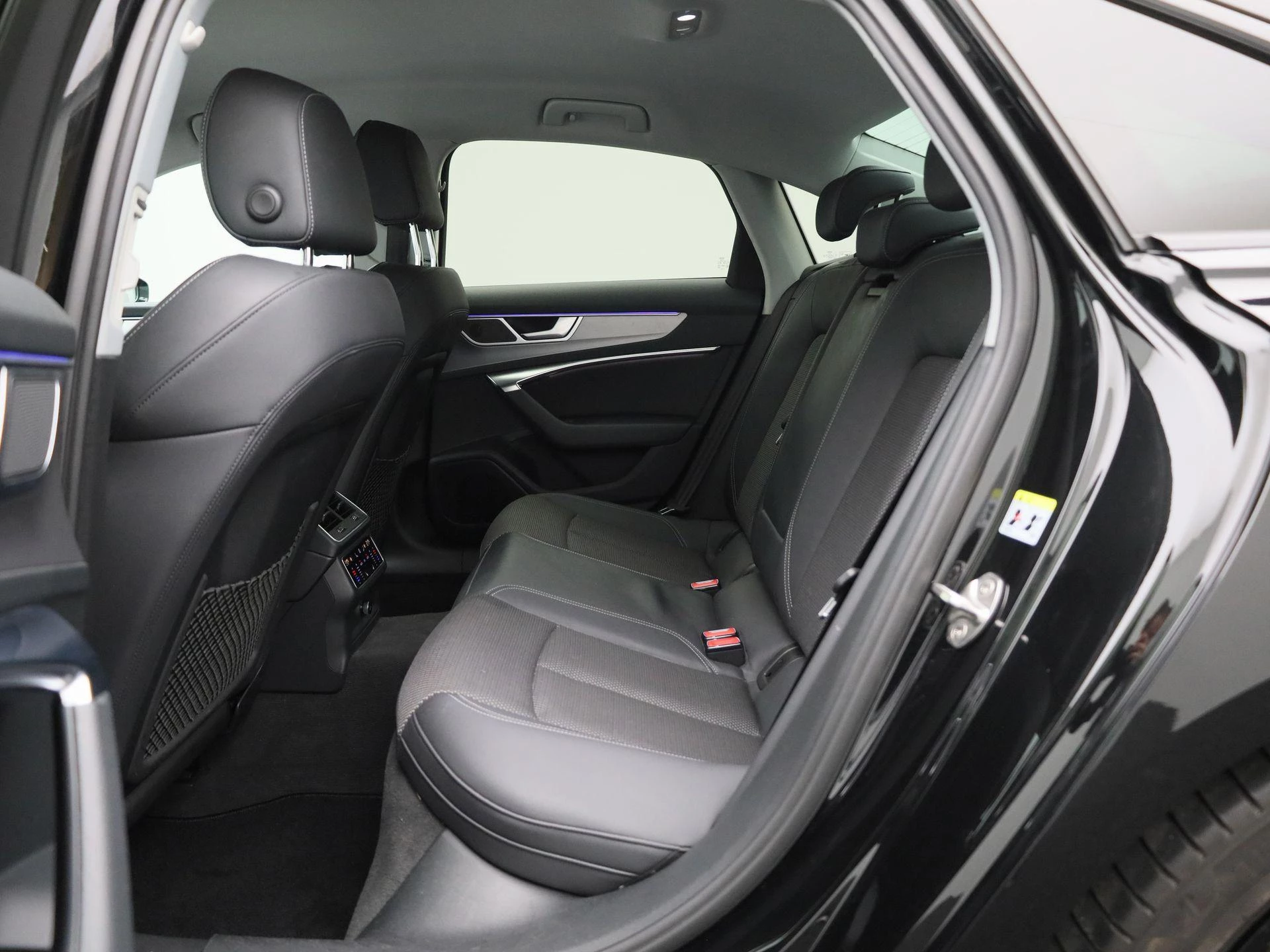Audi A6 Limousine 55 TFSI e quattro Pro Line S Competition
