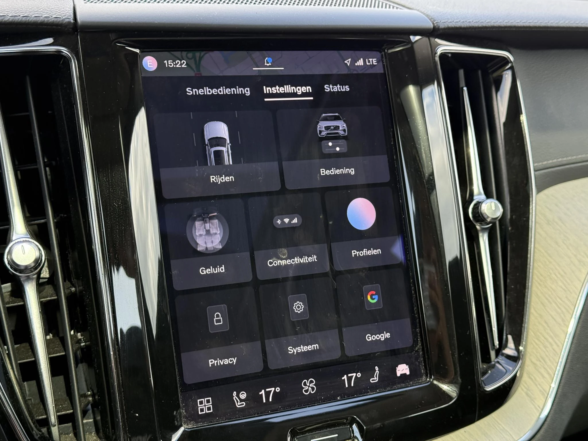 Volvo-XC60-image-23