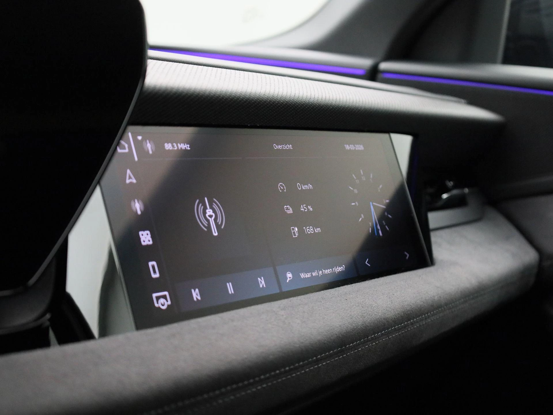 Audi-Q6 e-tron-image-22