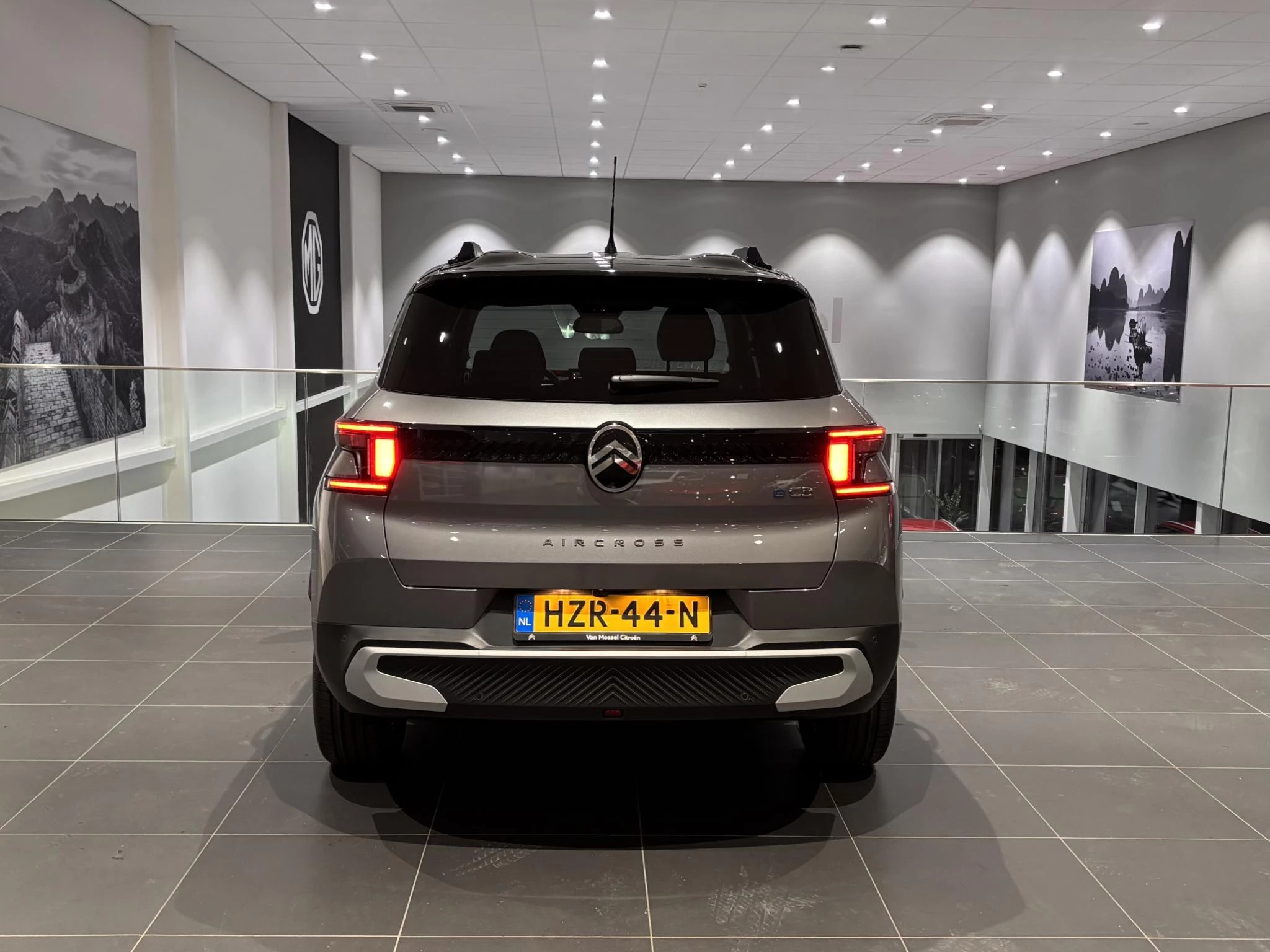 Citroën-ë-C3 Aircross-image-4