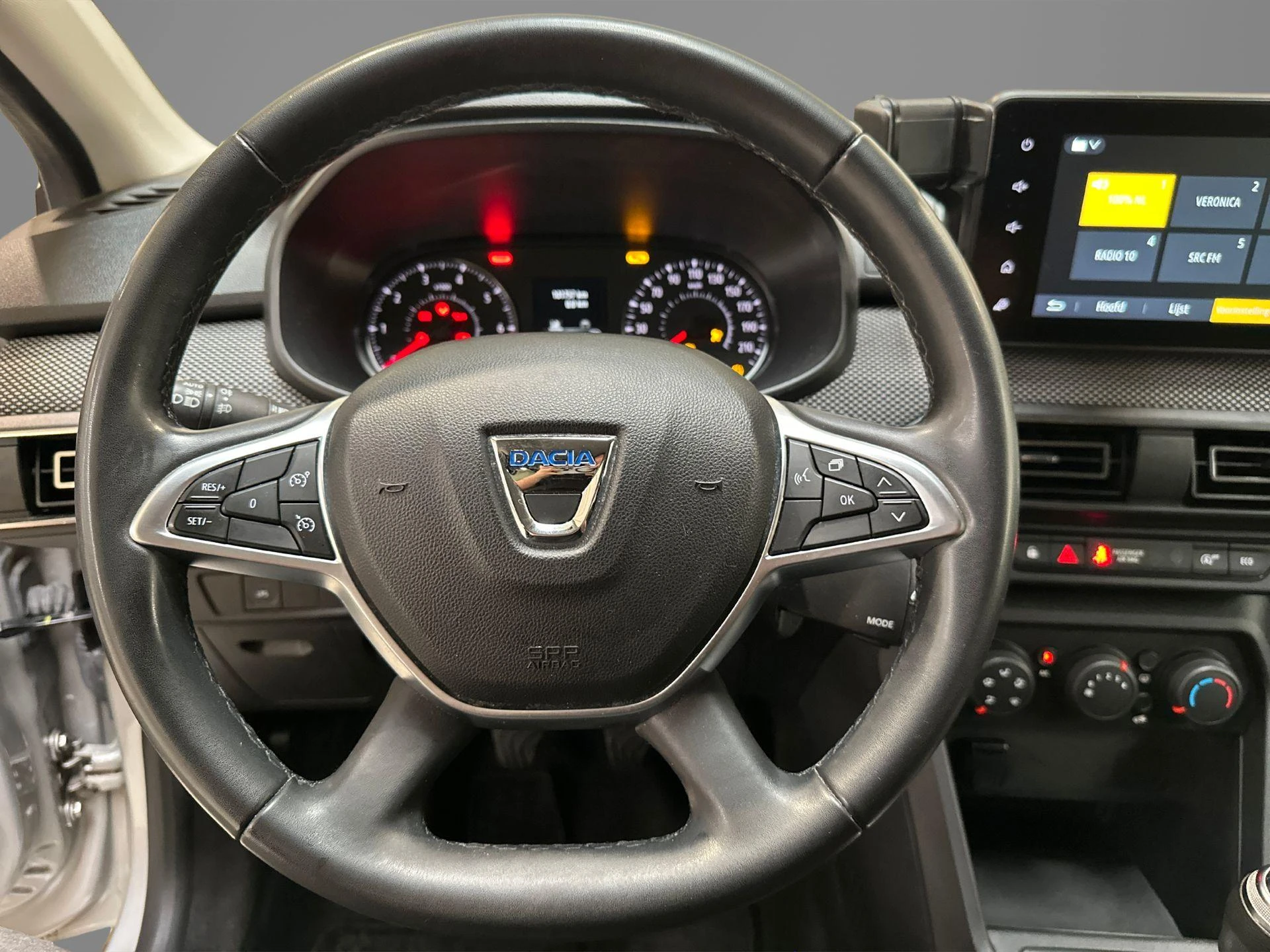 Dacia-Jogger-image-23