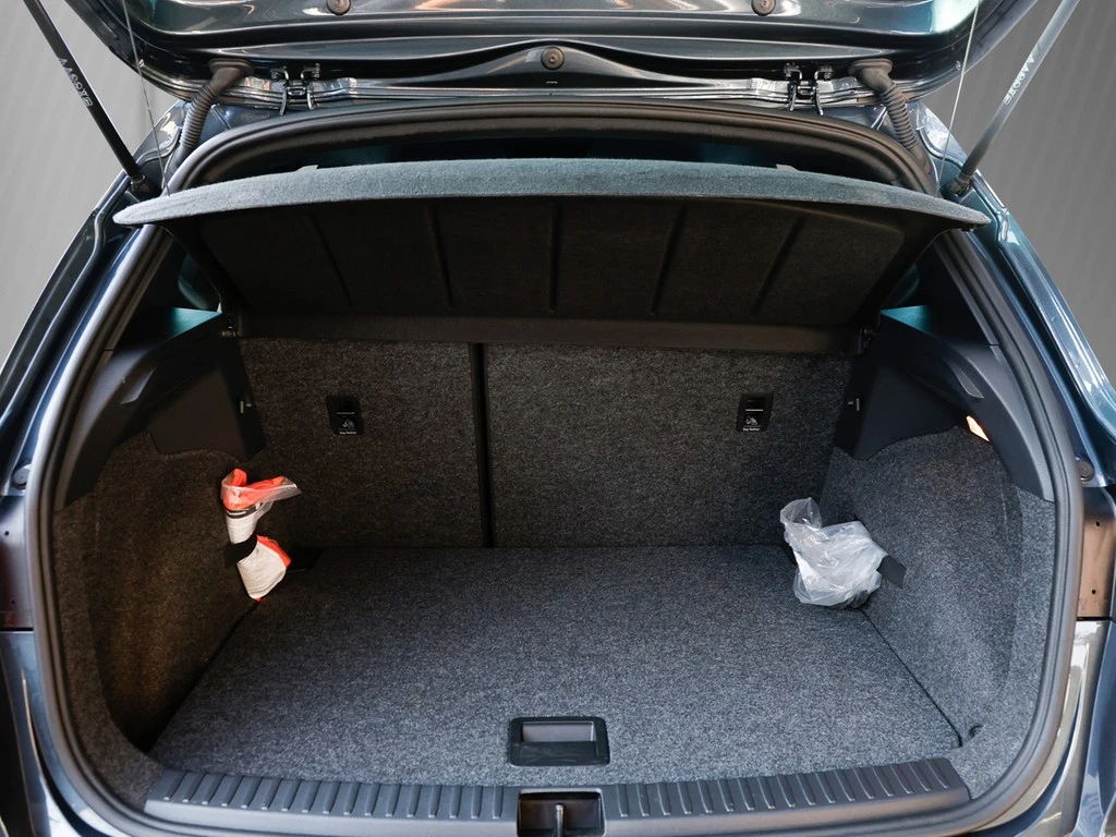 SEAT-Arona-image-5