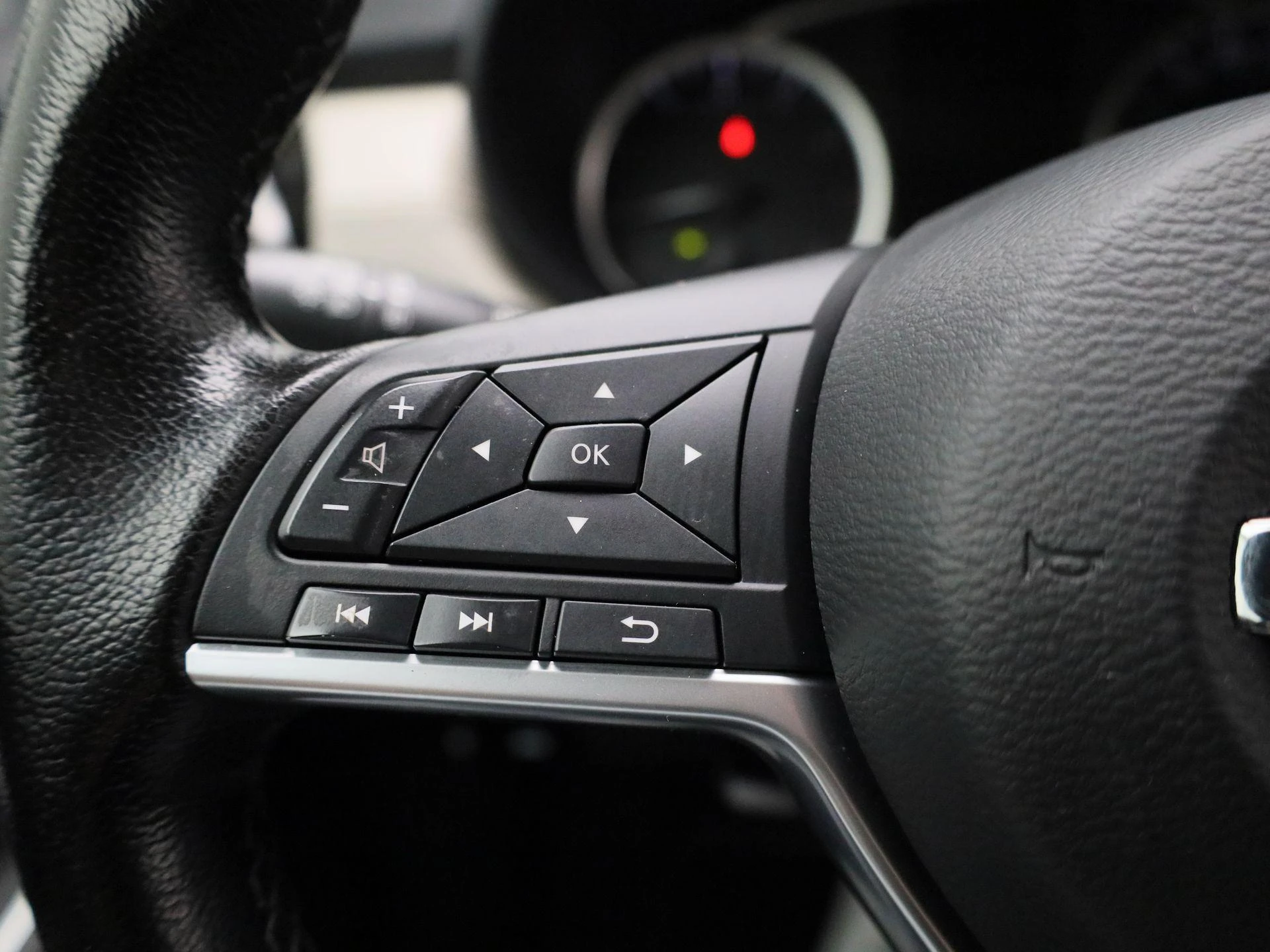 Nissan-Micra-image-17