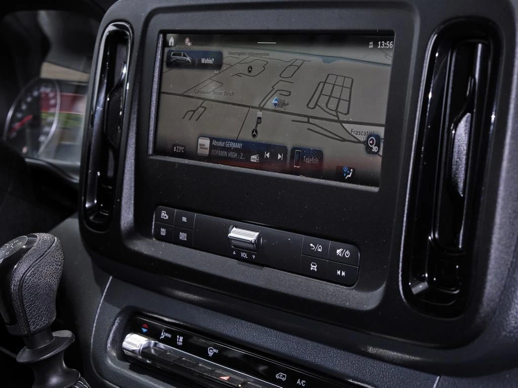 Mercedes-Benz-Vito 116-image-10