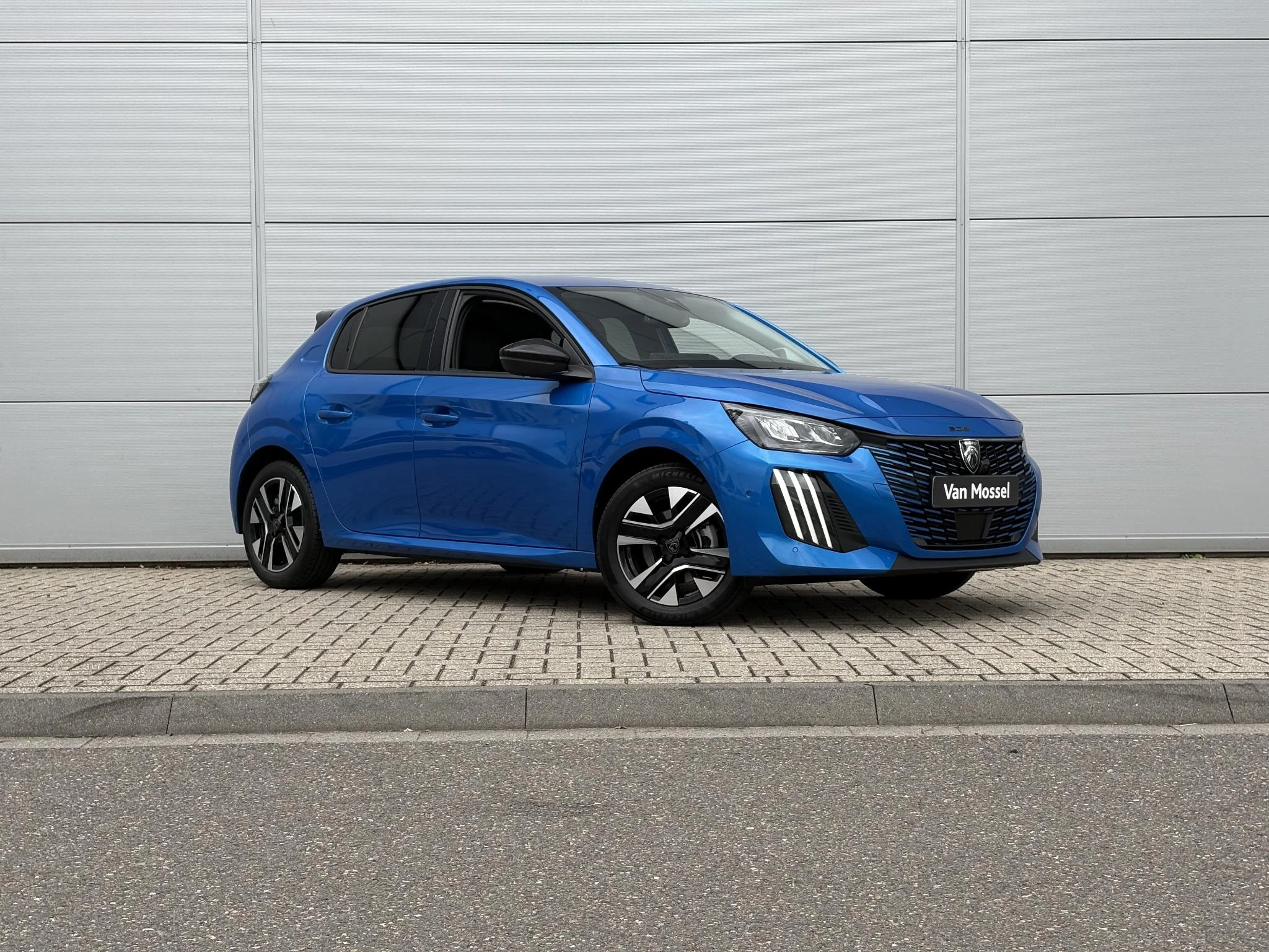 Peugeot-208-image-6