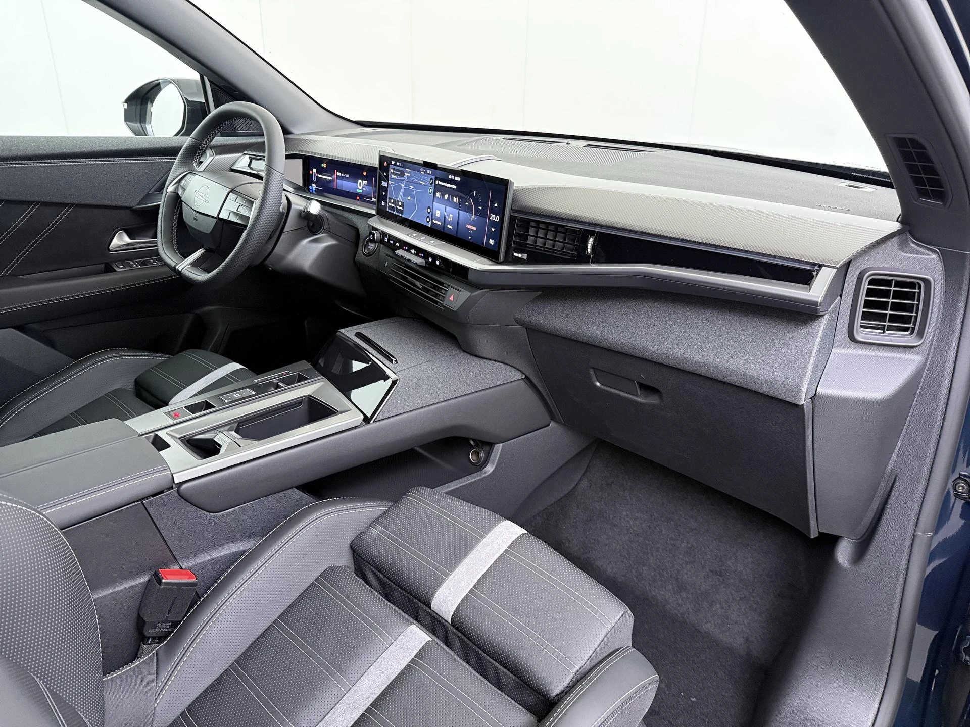 Opel-Grandland-image-33