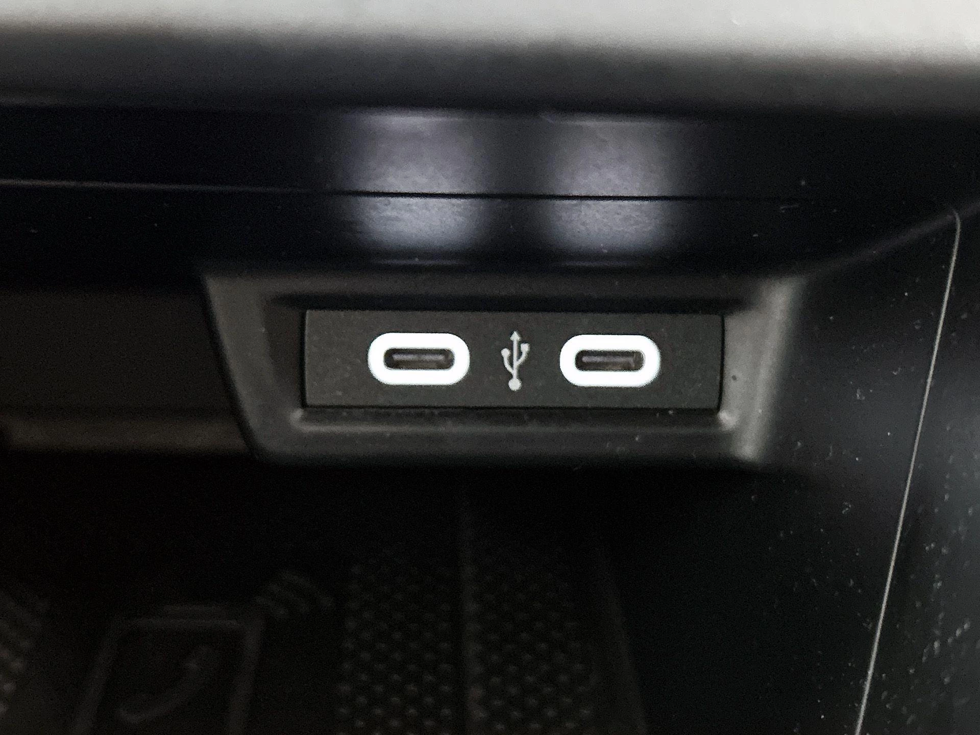 Volkswagen-Polo-image-35