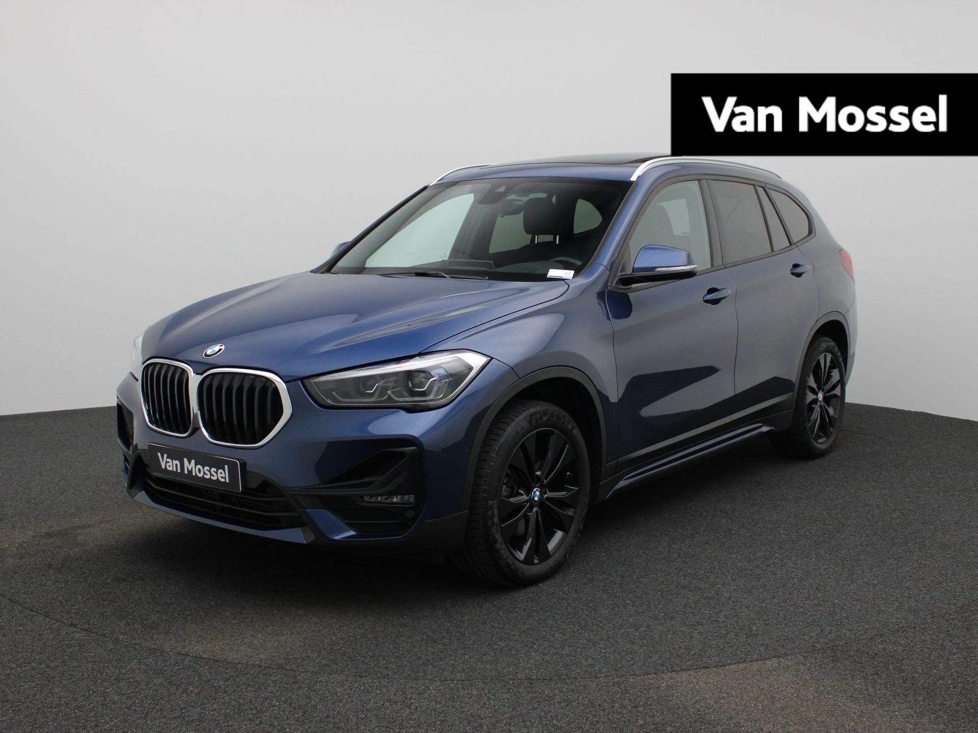 BMW-X1-image-0