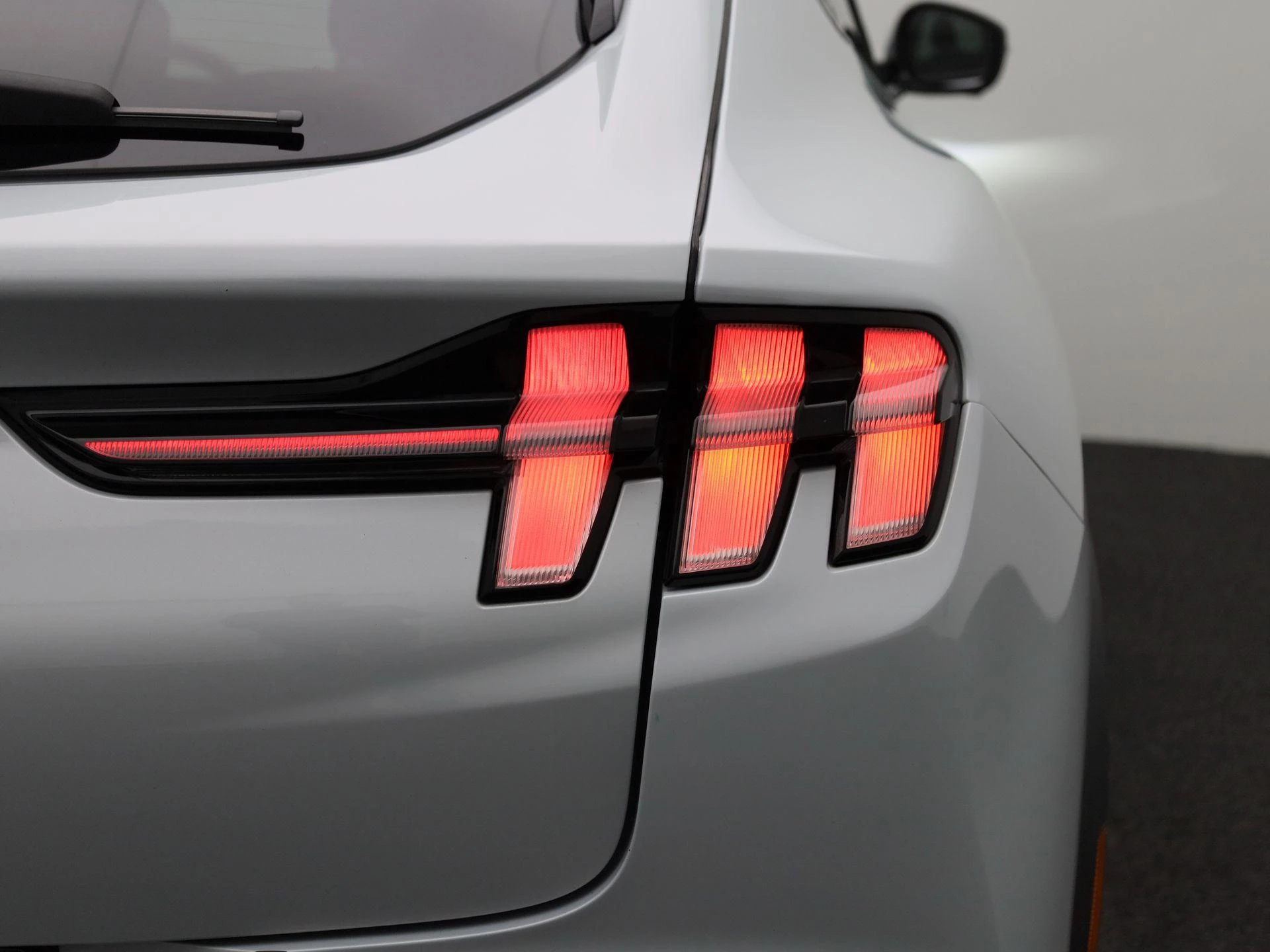 Ford Mustang Mach-E RWD 75 kWh