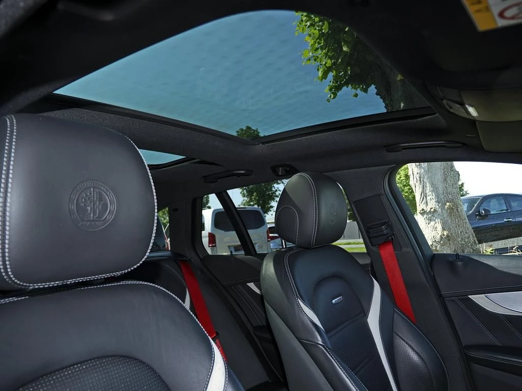 Mercedes-AMG-C-Klasse 63 S AMG-image-15