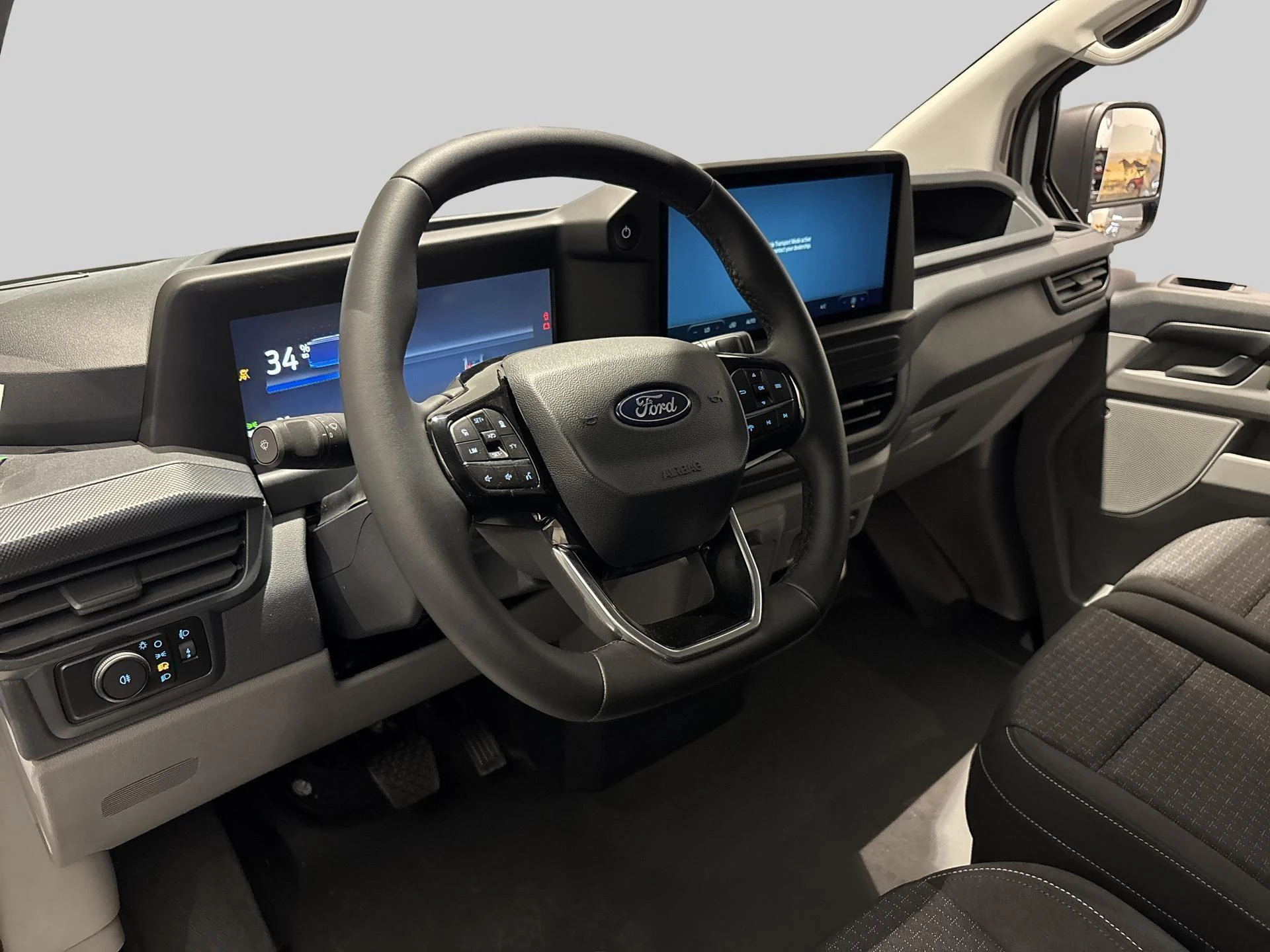 Ford-E-Transit Custom-image-8