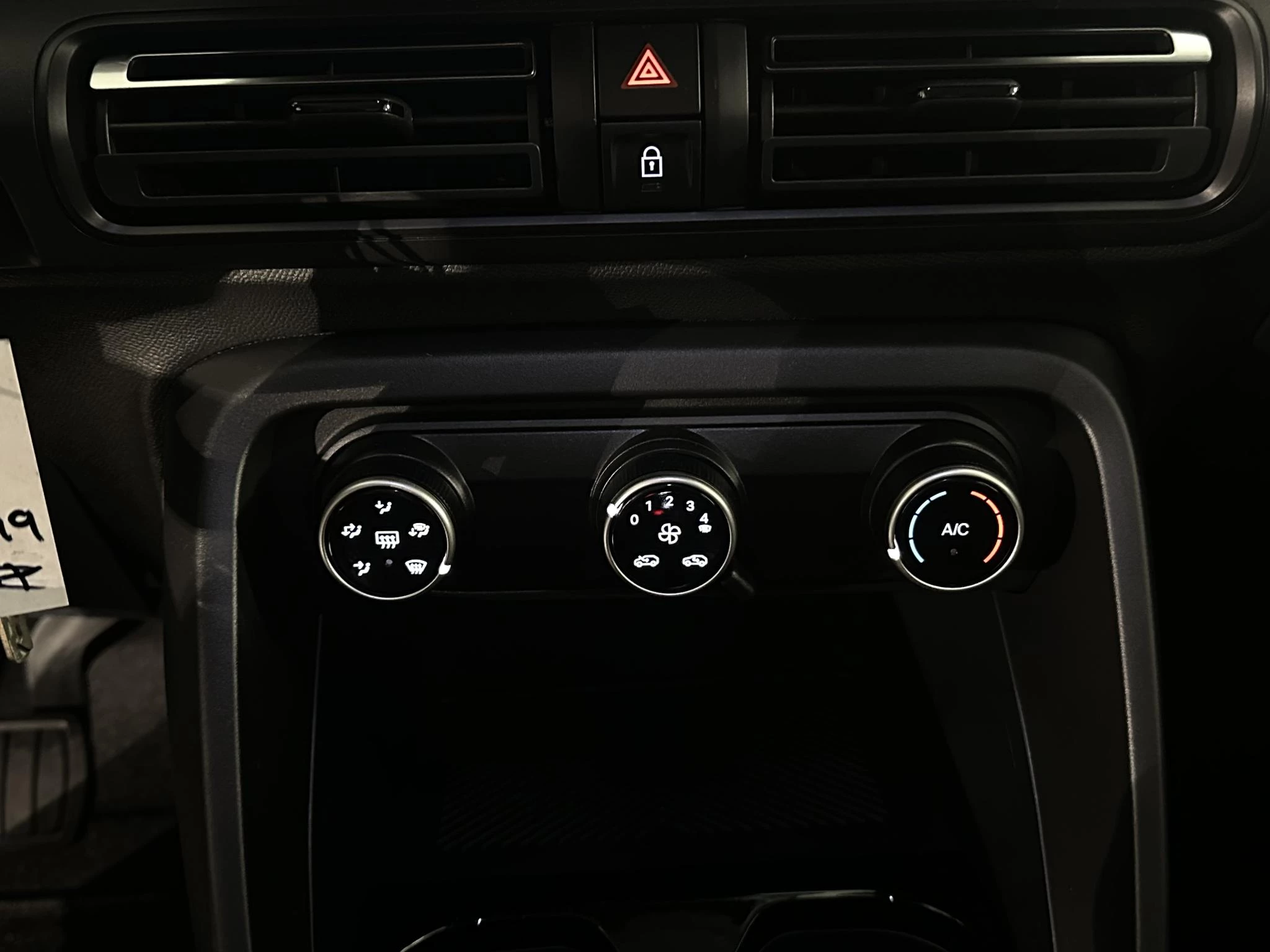 Citroën ë-C3 Plus 113pk Comfort Range 44 kWh